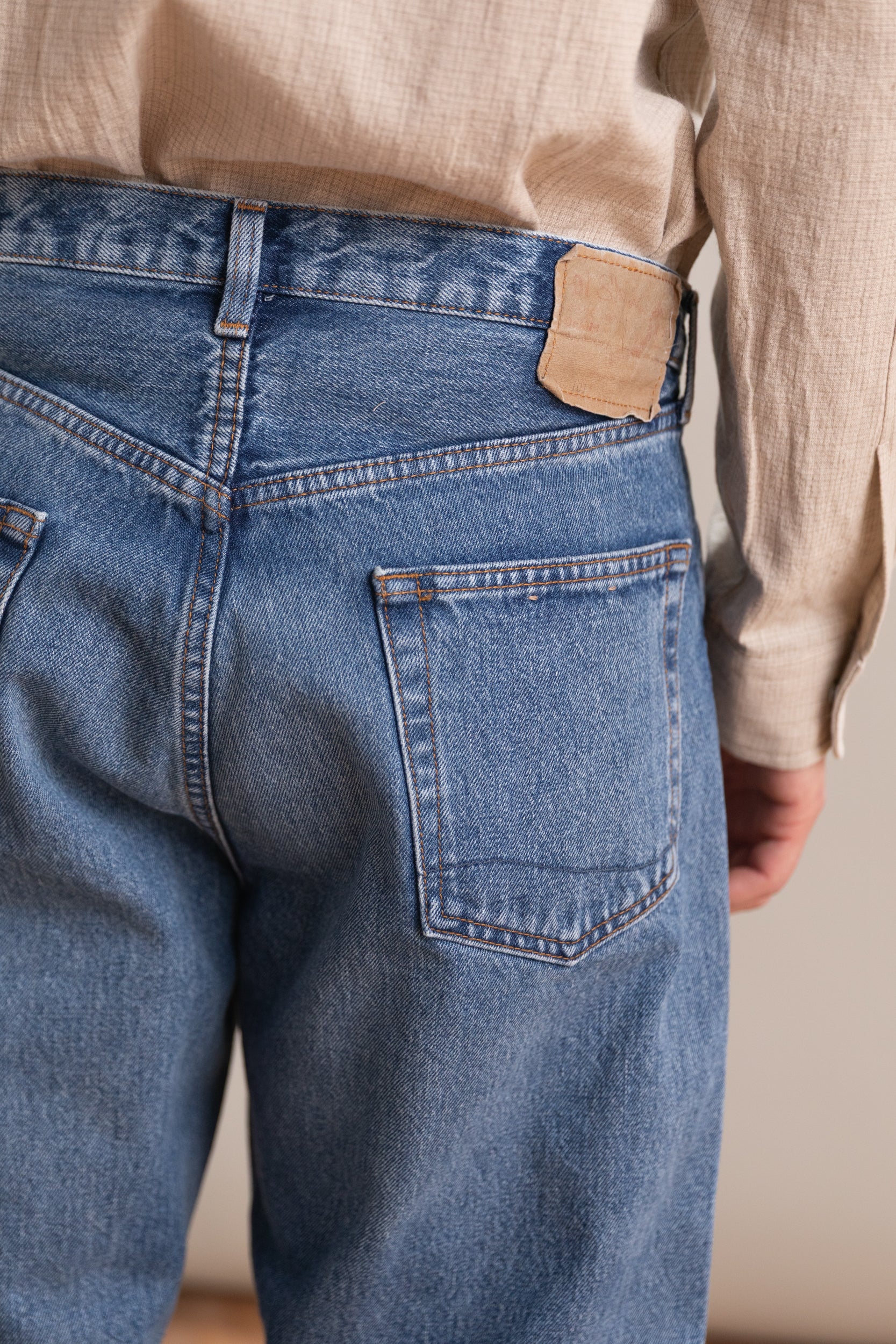 101 DAD'S FIT PANTS IN USED DENIM - Image 5