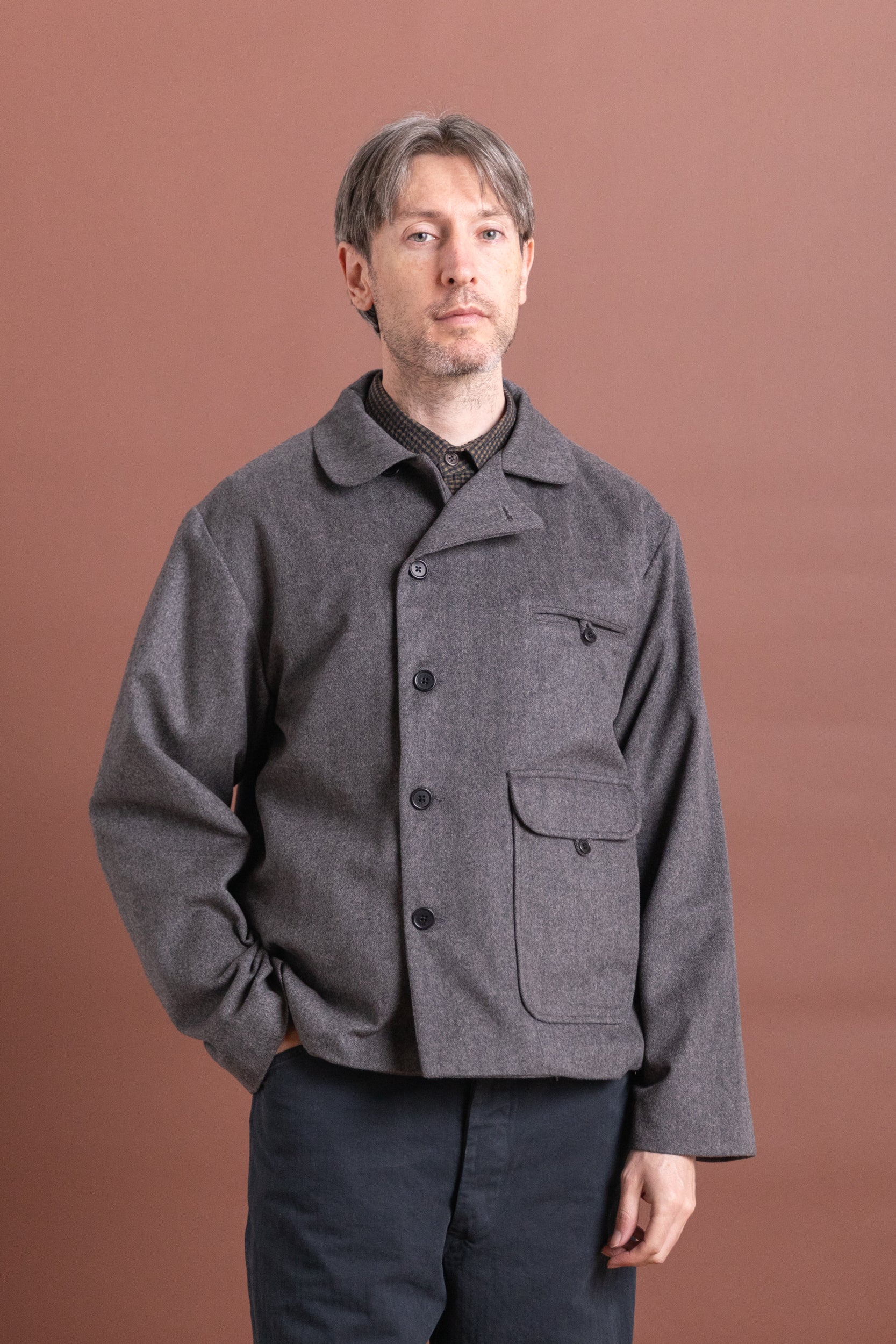 AIRPORT JACKET IN GREY HERRINGBONE WOOL CASHMERE - Image 3