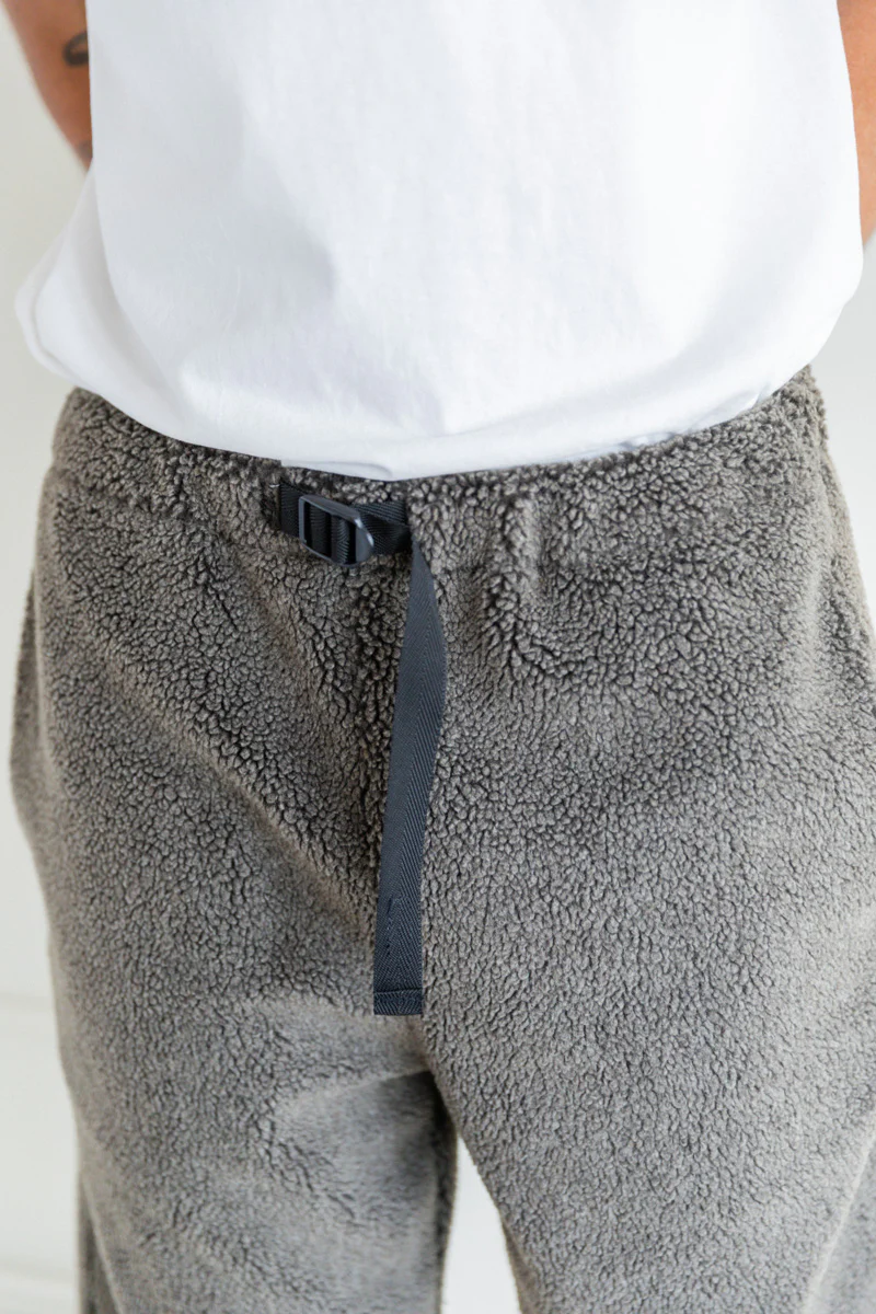 BOA FLEECE PANTS IN ARMY GREEN - Image 5