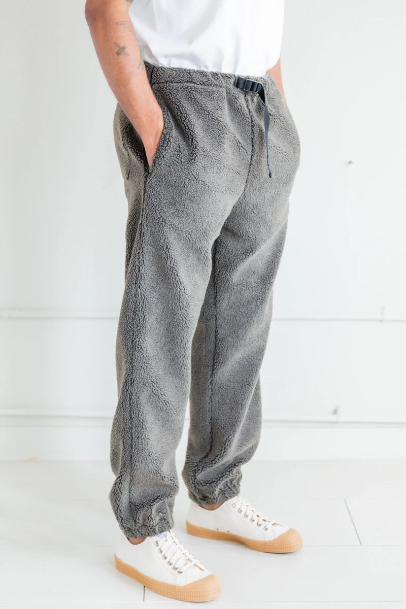 BOA FLEECE PANTS IN ARMY GREEN - Image 6