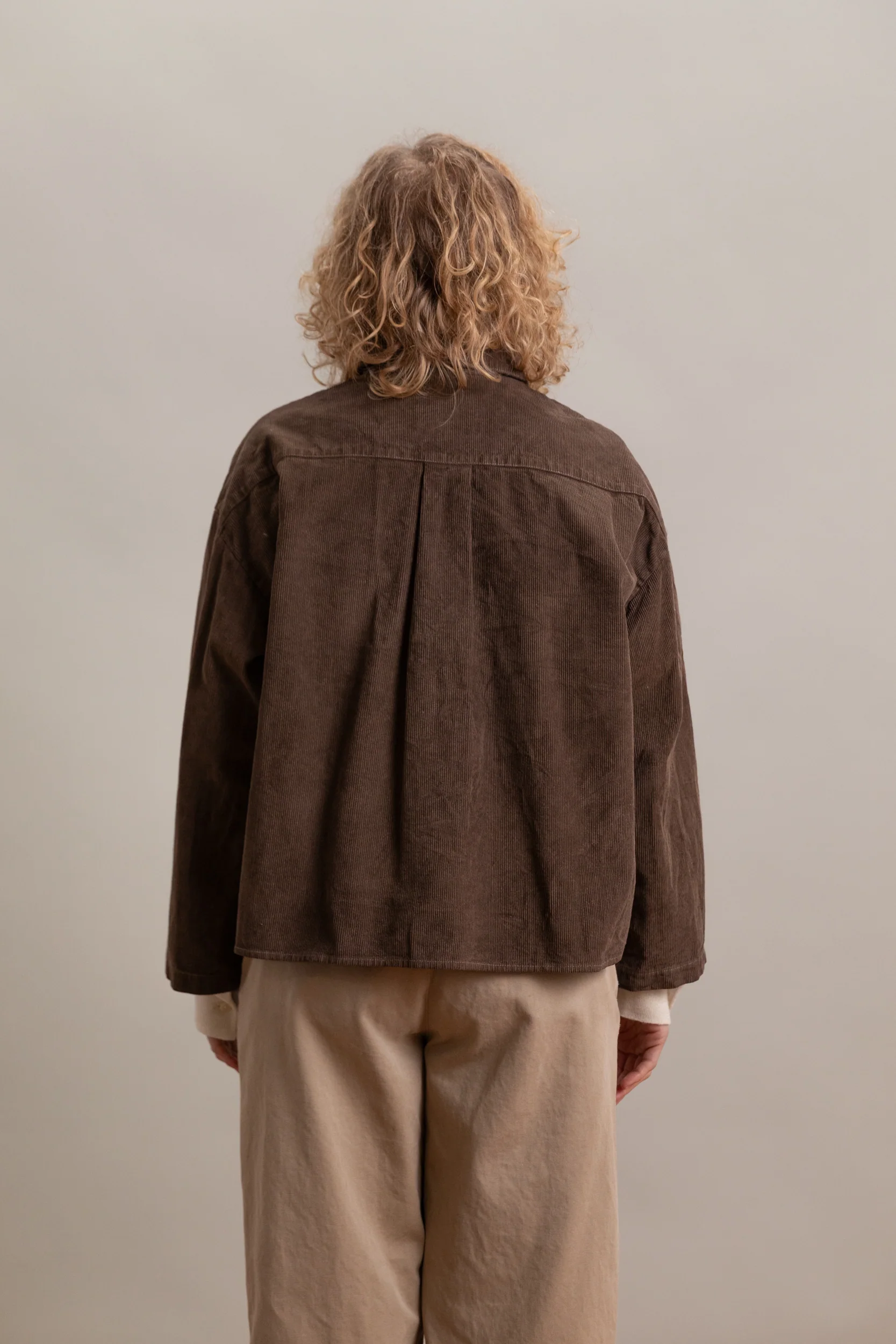 CAFE SHIRT IN NATURALLY DYED CORDUROY - Image 4