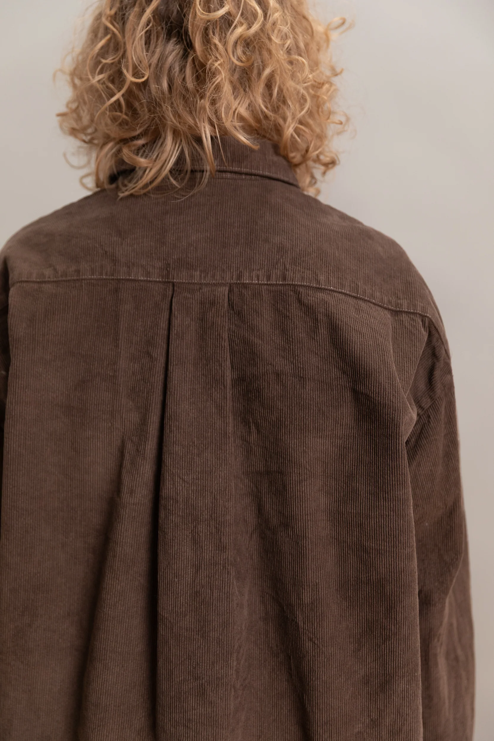 CAFE SHIRT IN NATURALLY DYED CORDUROY - Image 5