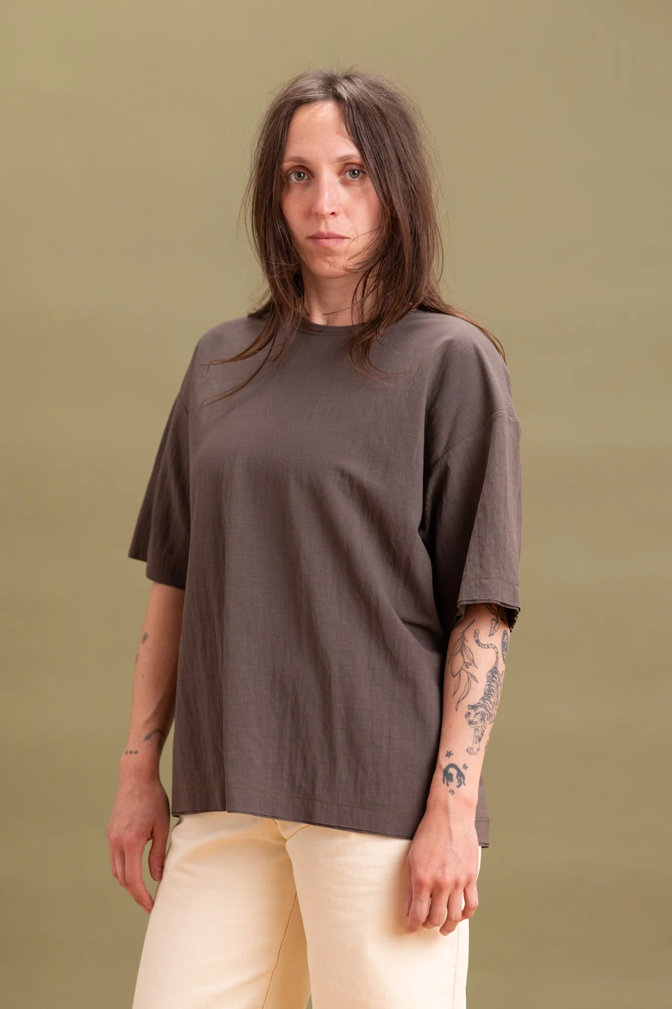 CHAISE TOP IN TAUPE - Image 3