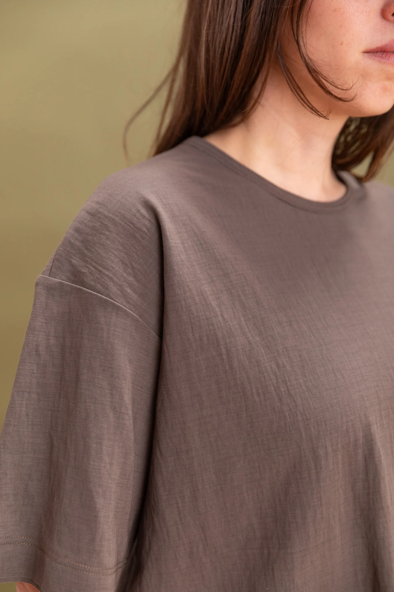 CHAISE TOP IN TAUPE - Image 6