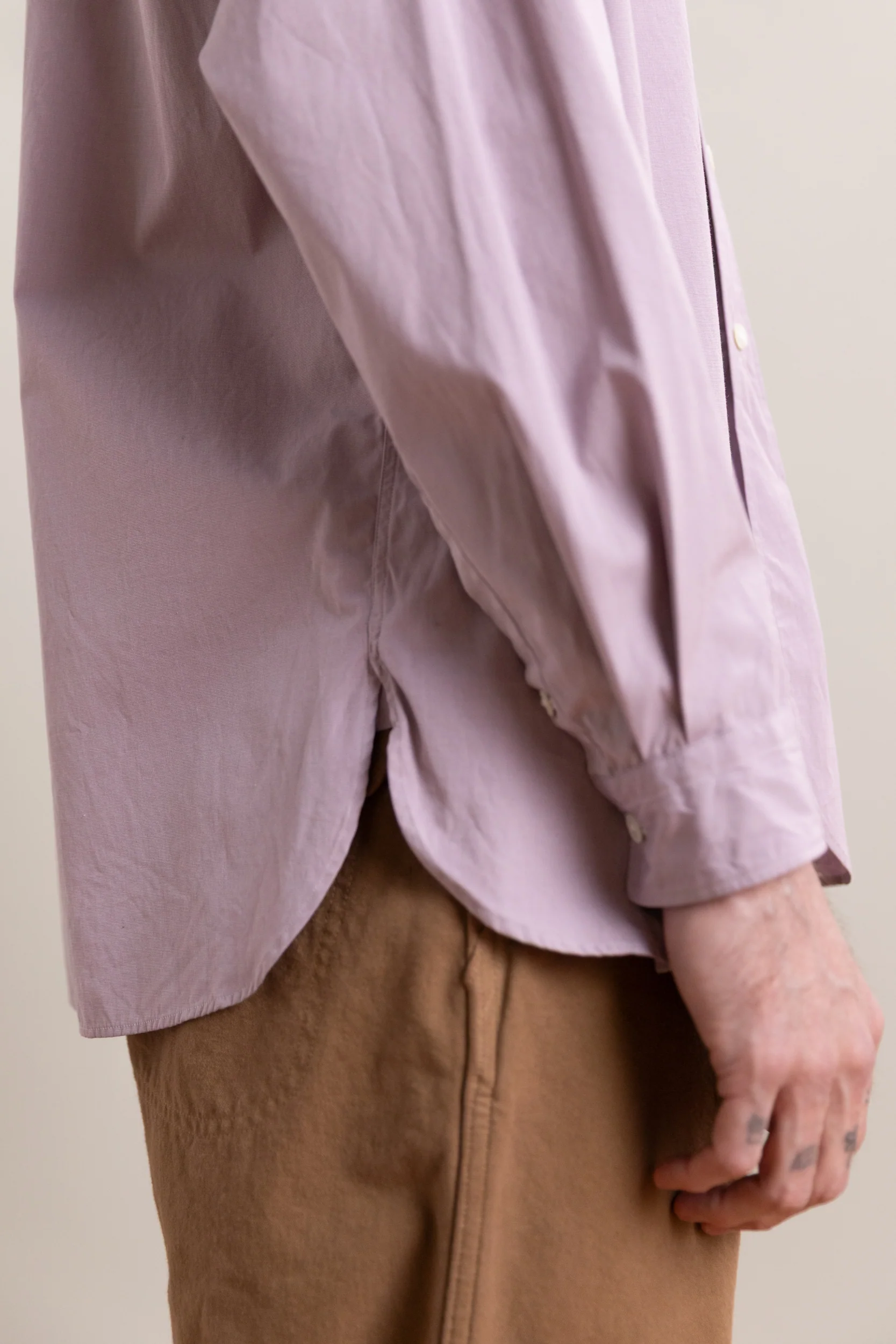 CLASSIC DRESS SHIRT IN LILAC COTTON HAKEME CHAMBRAY - Image 7