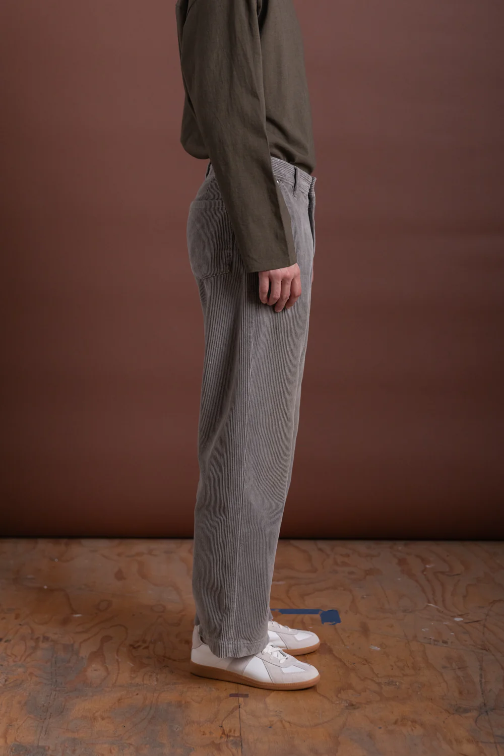 CORD TROUSERS IN STAINED GREY - Image 4