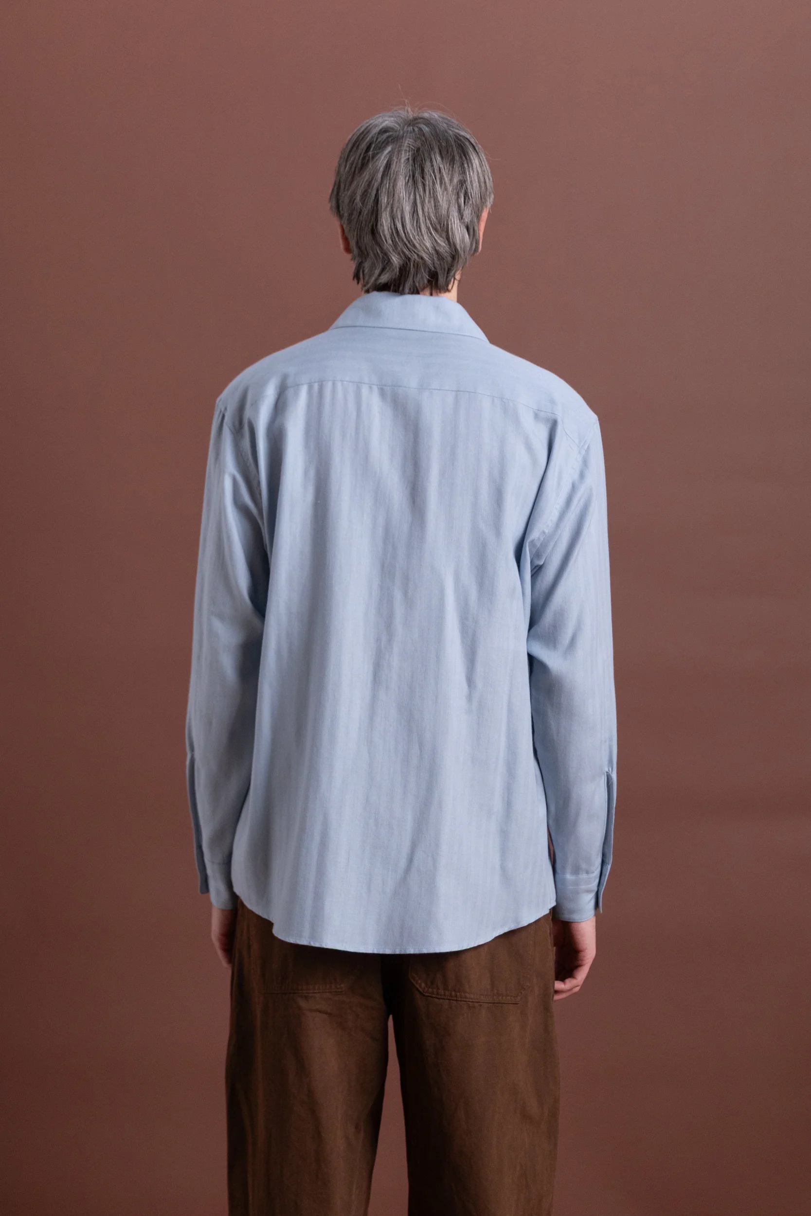 COTTON CASHMERE HERRINGBONE SHIRT IN LIGHT BLUE - Image 7