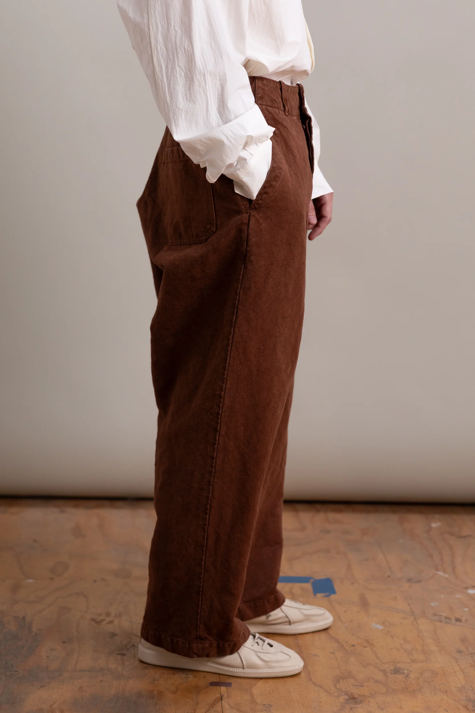 WIDE PANTS IN BROWN HEAVY COTTON HEMP OXFORD - Image 5
