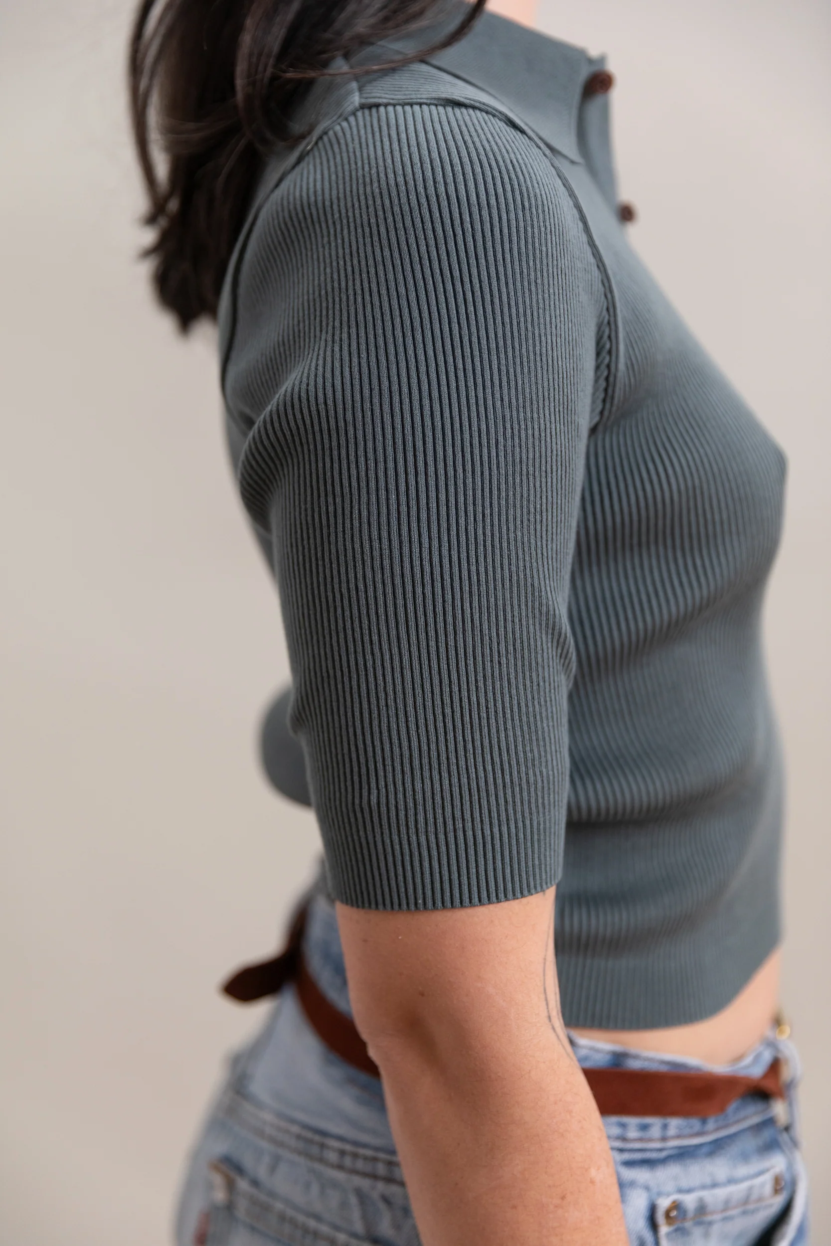 COTTON HIGH GAUGE RIB KNIT POLO IN SAGE GRAY - Image 4