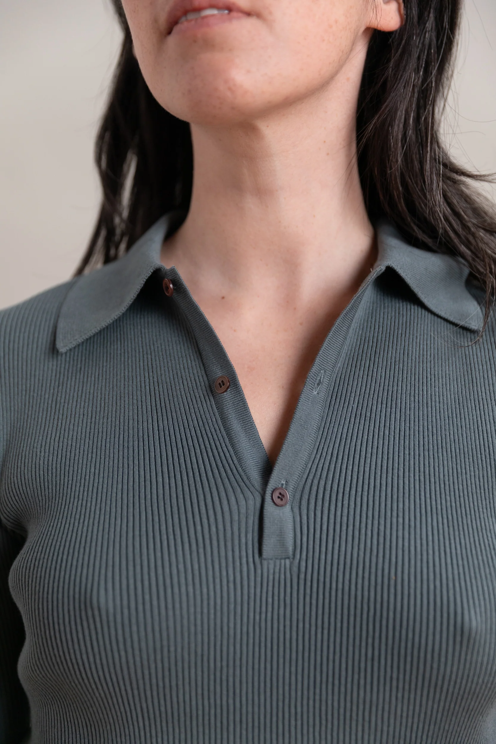 COTTON HIGH GAUGE RIB KNIT POLO IN SAGE GRAY - Image 6