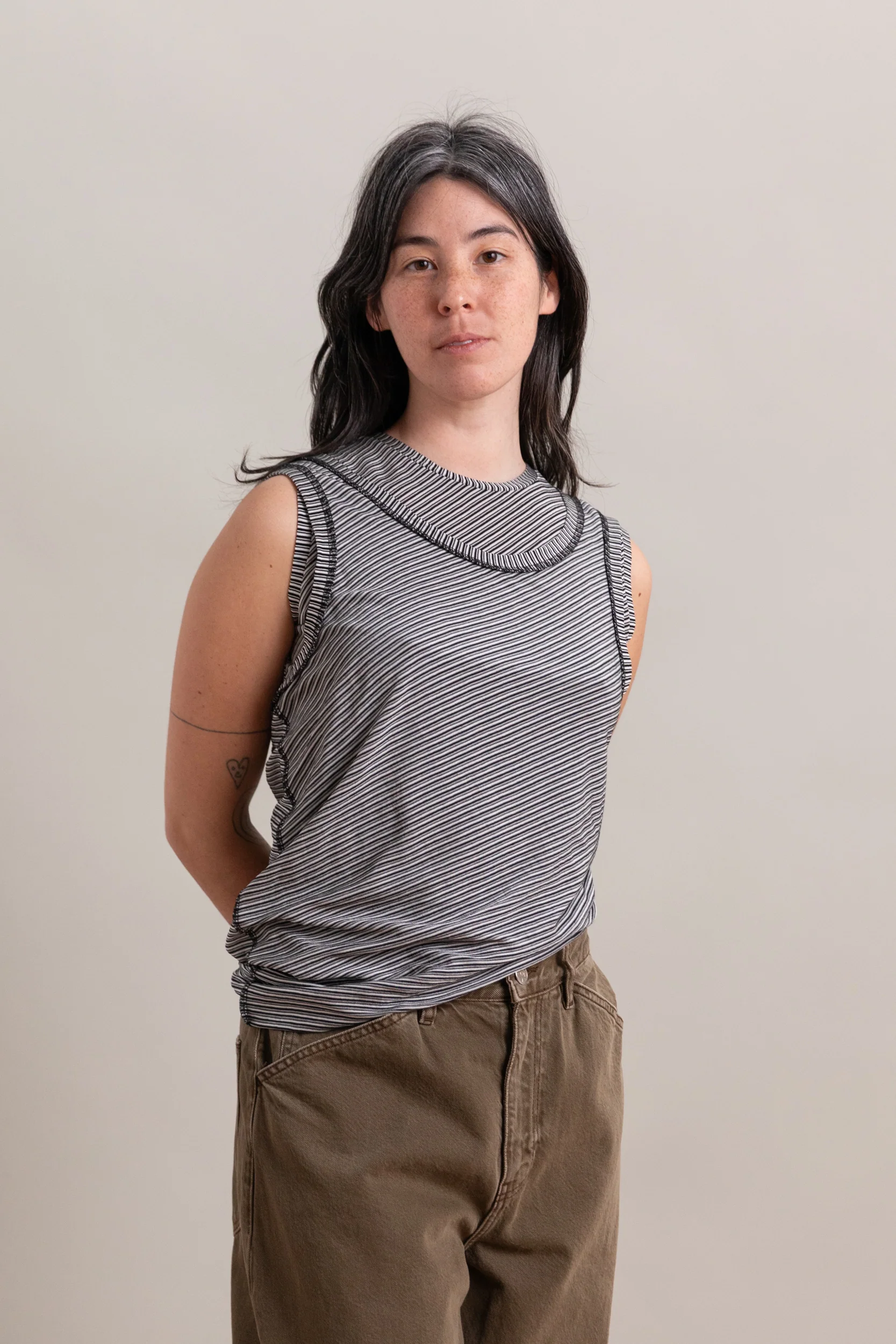 DOUBLE LAYER TANK IN BLACK STRIPED JERSEY