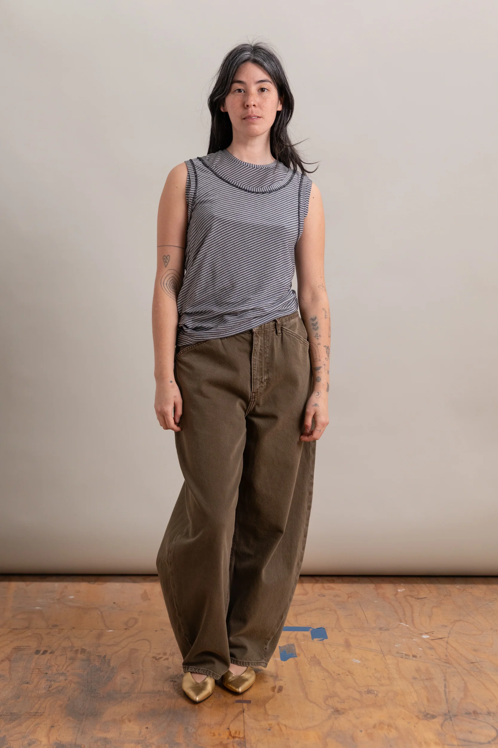 DOUBLE LAYER TANK IN BLACK STRIPED JERSEY - Image 3