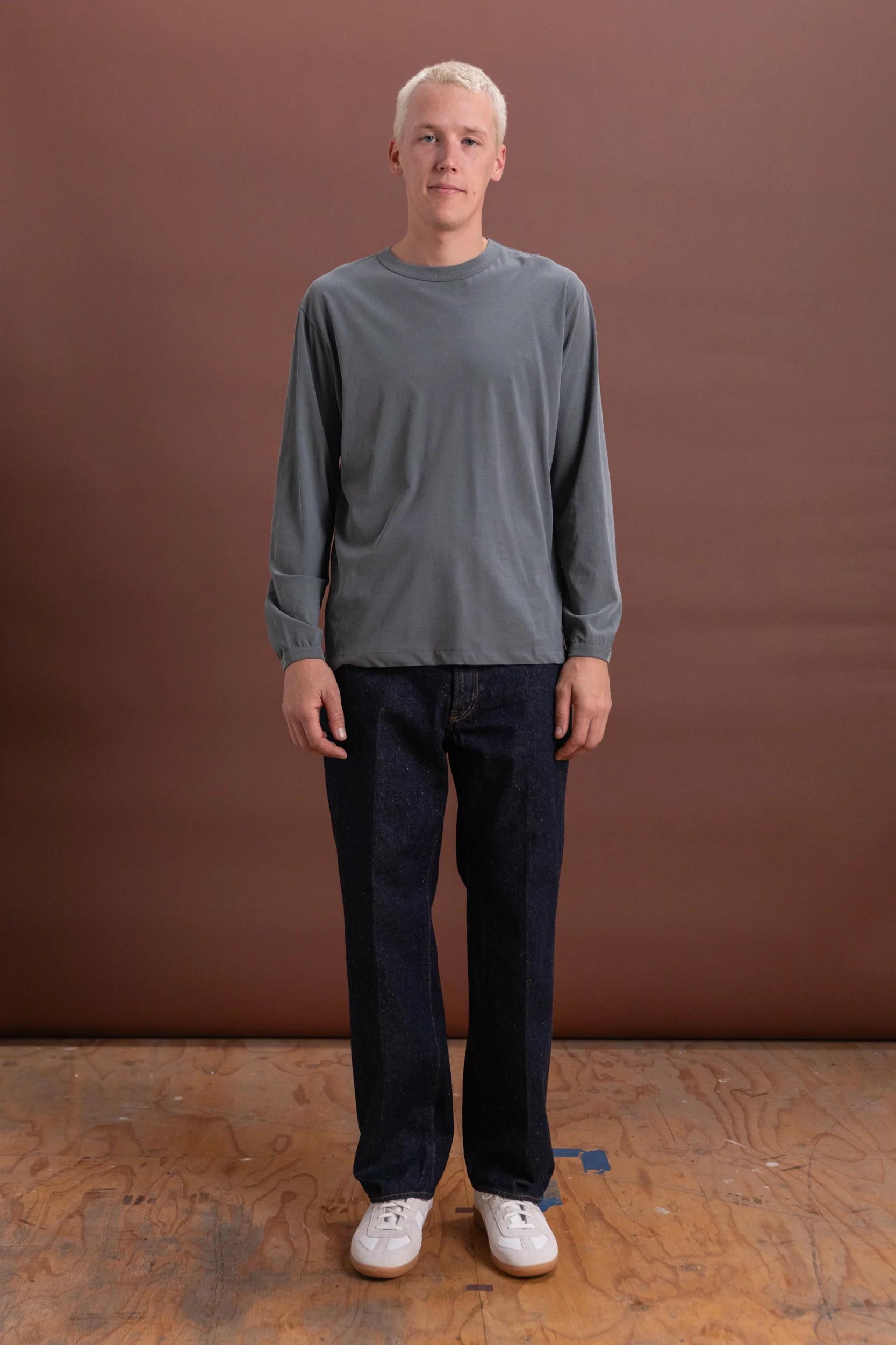 DRY LITE LONG SLEEVE TEE SHIRT IN PIGMENT KELP - Image 3