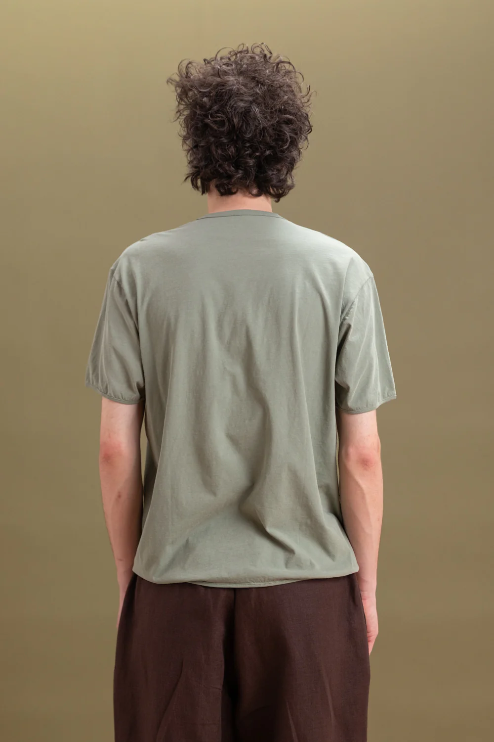 DRY LITE TEE SHIRT IN PISTACHIO - Image 6