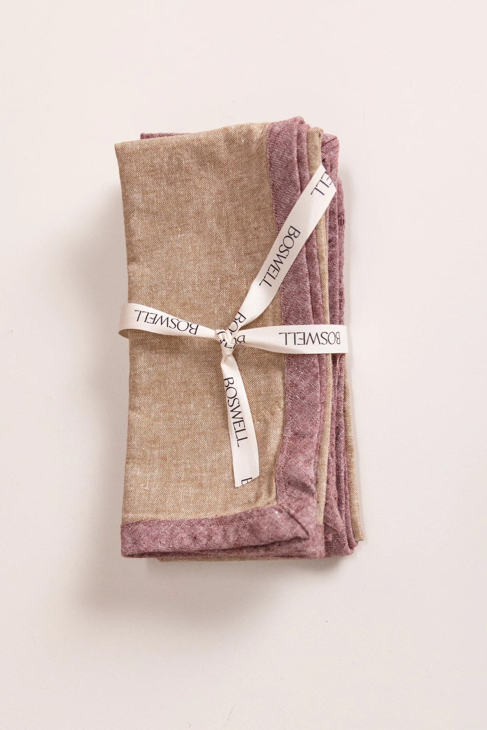 EDGED NAPKINS IN TAUPE LINEN - SET OF FOUR