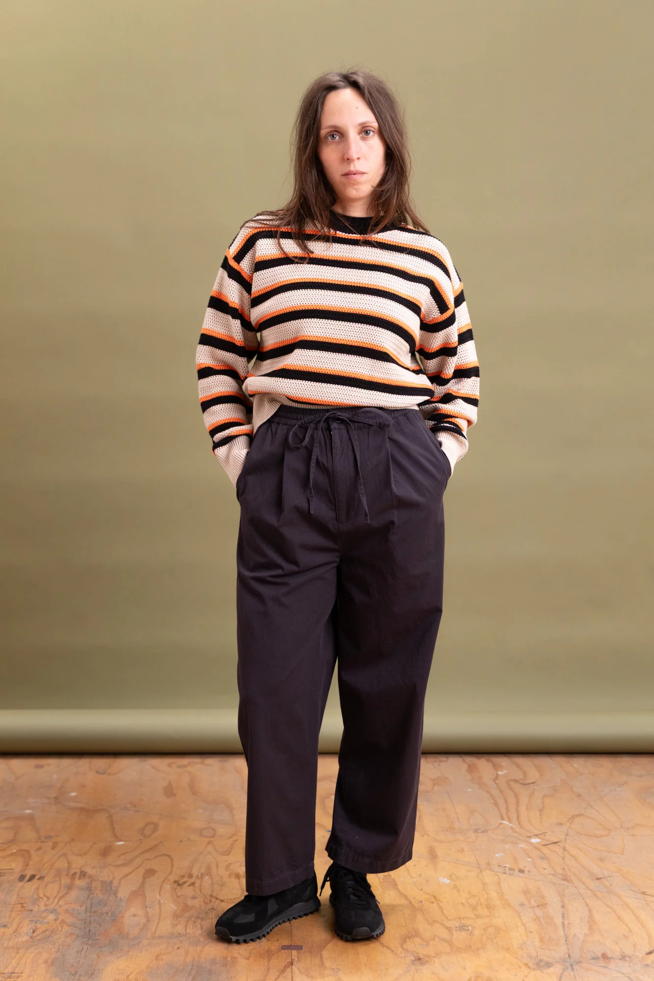 TIE TROUSER IN FADED BLACK