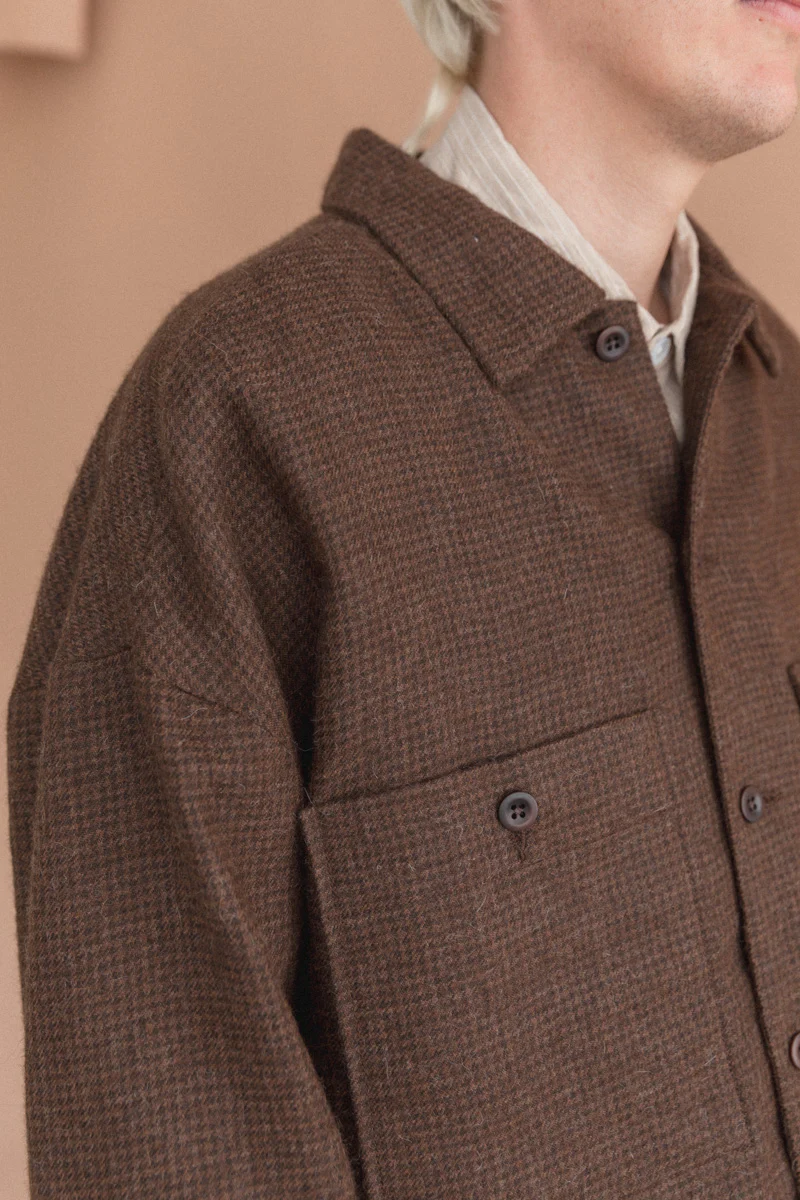 FIELD SHIRT TWO IN UNDYED BROWN ALPACA HOUNDSTOOTH - Image 6