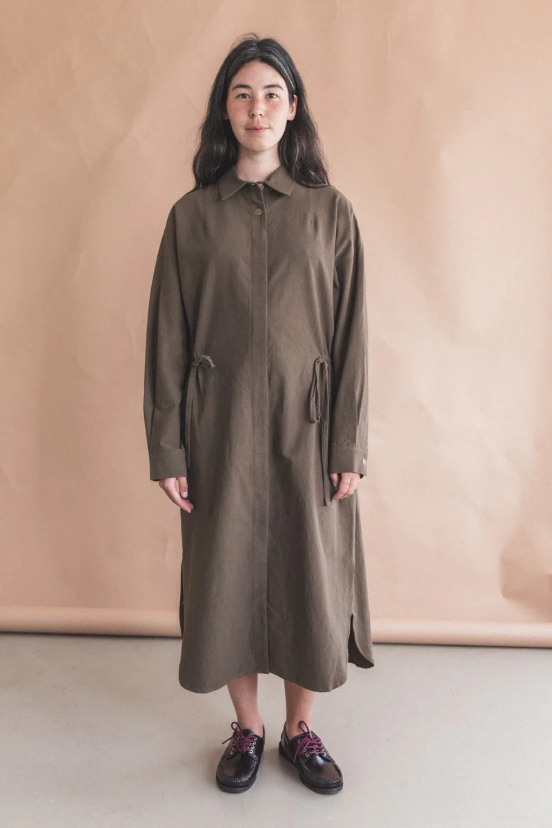 FILTER DRESS IN BROWN - Image 3
