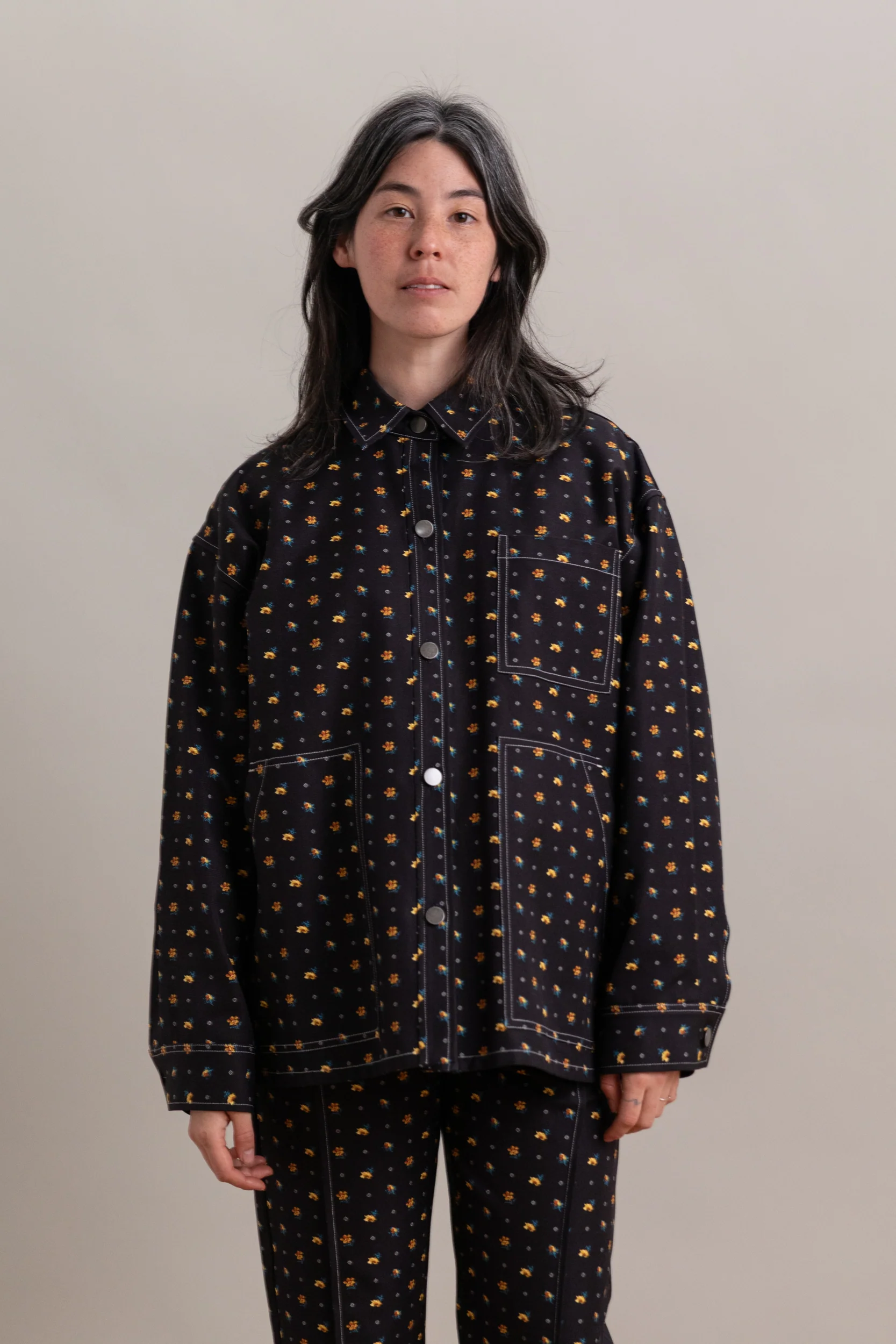 OVERSIZED SHIRT JACKET IN FLORAL CANVAS - Image 4