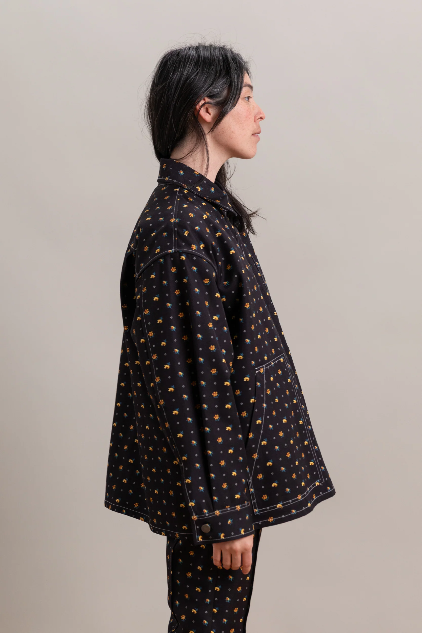 OVERSIZED SHIRT JACKET IN FLORAL CANVAS - Image 6