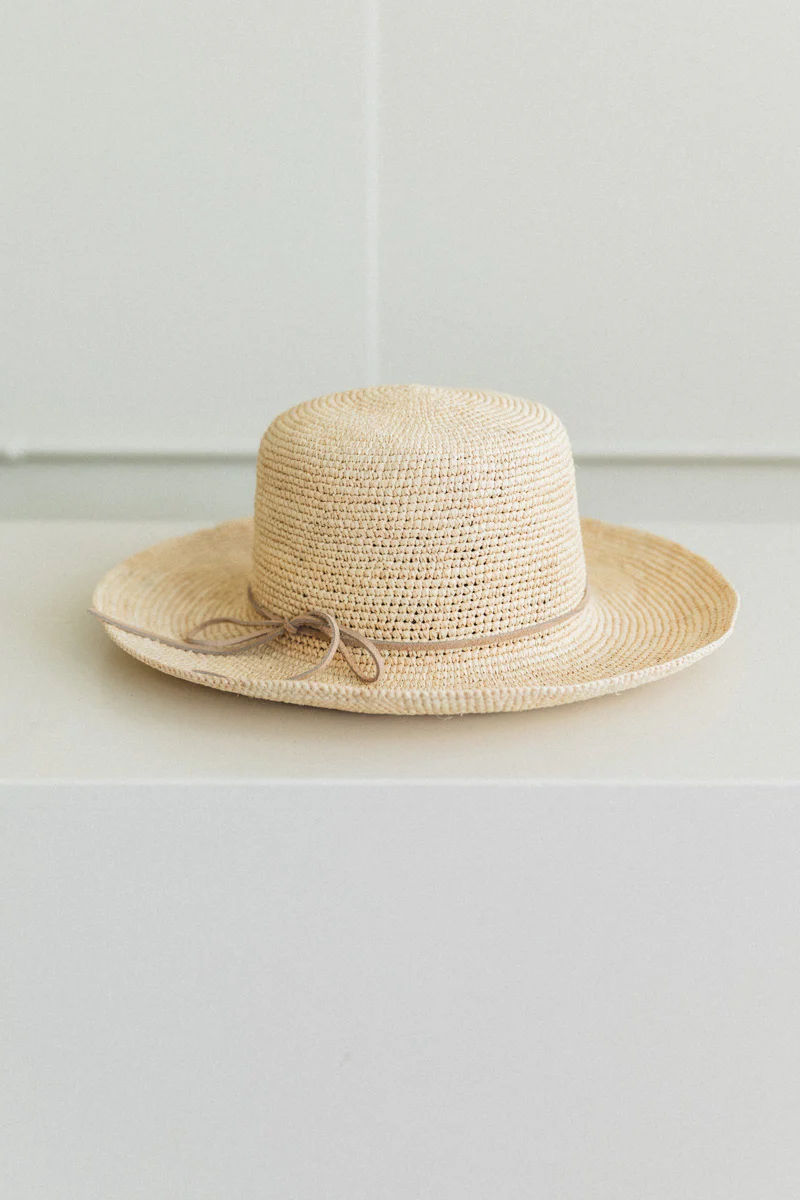 GARDEN HAT IN PANAMA STRAW - Image 3