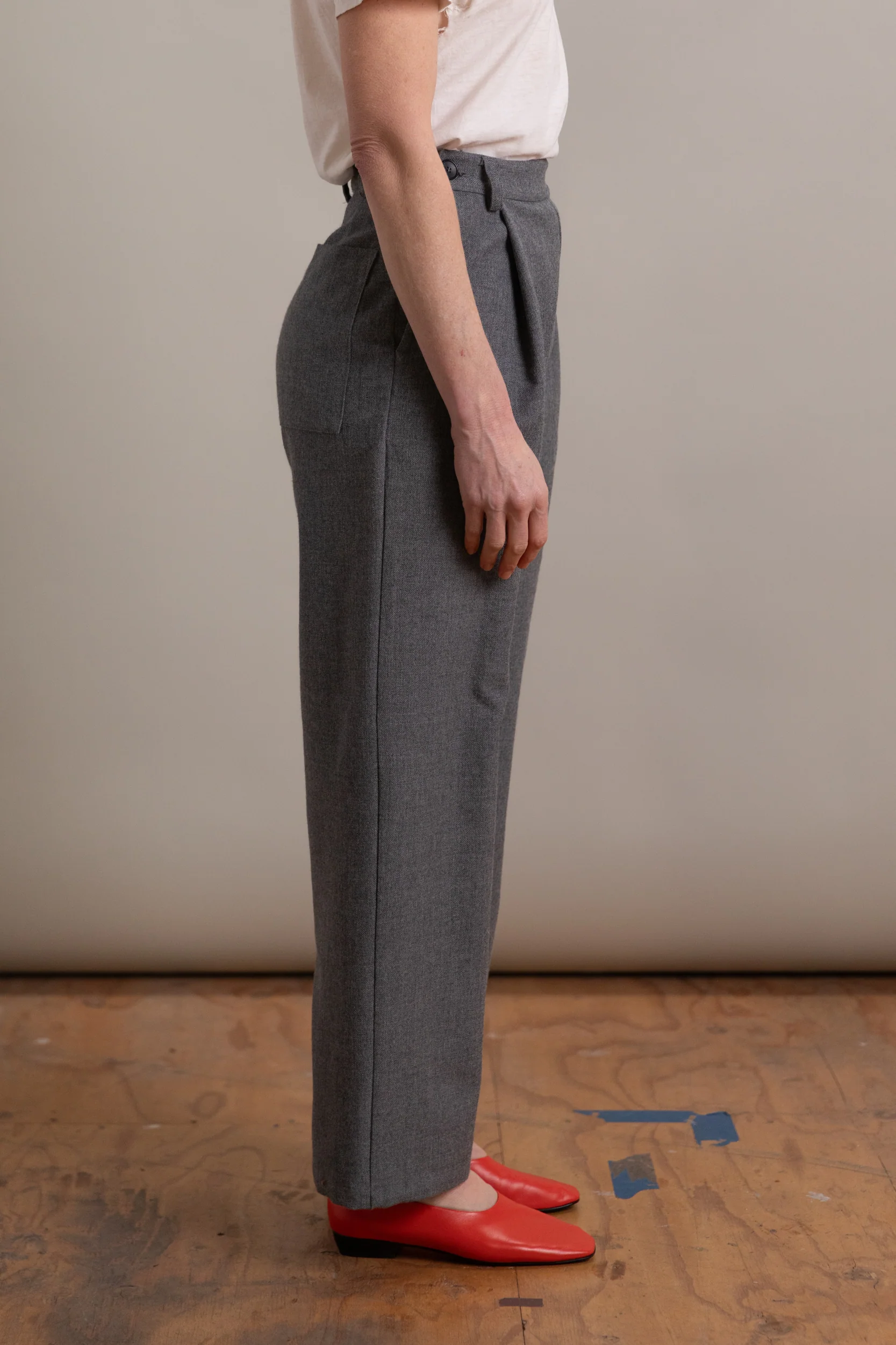 GEORGIA TROUSER IN LIGHT GREY BRITISH WOOL - Image 4