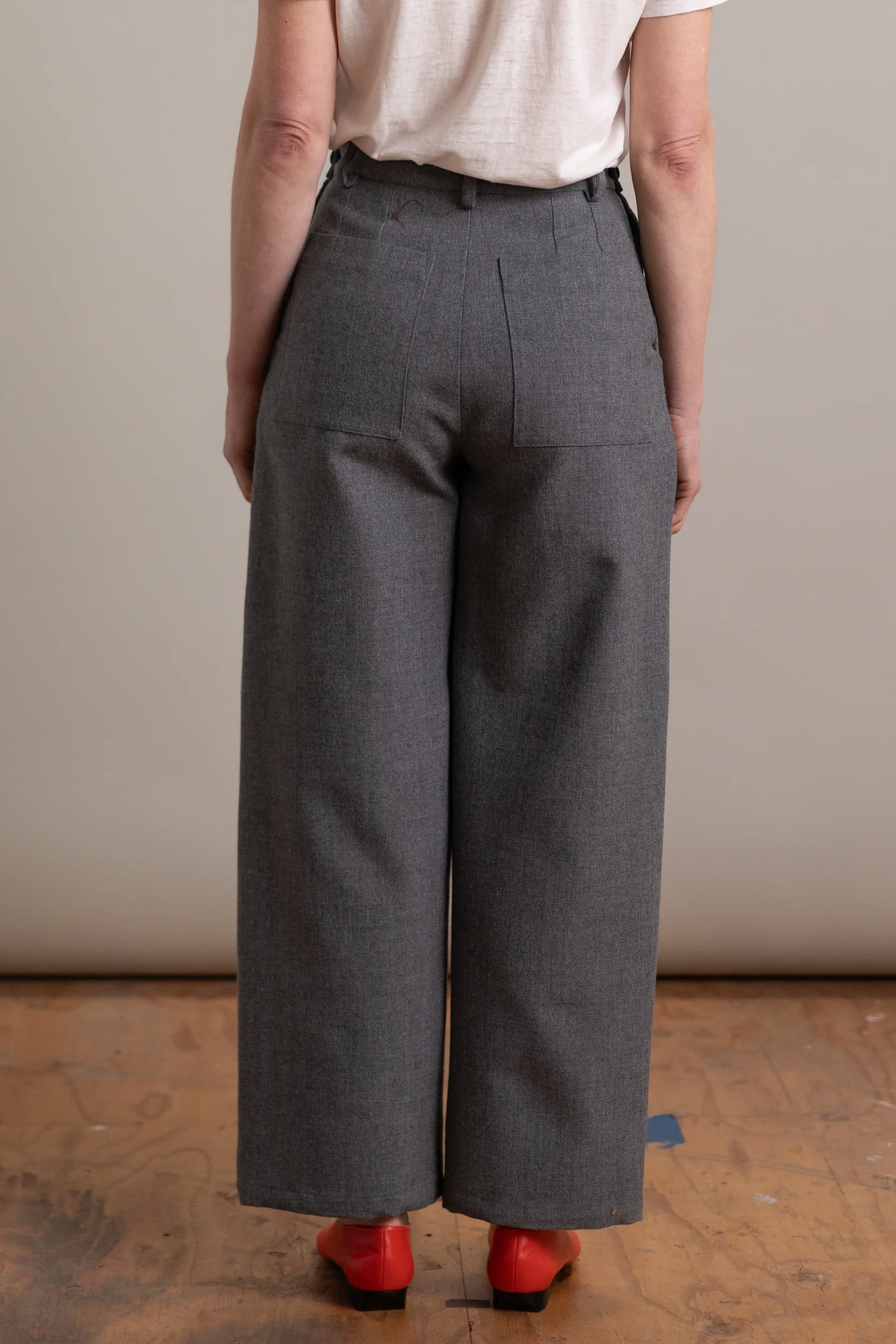 GEORGIA TROUSER IN LIGHT GREY BRITISH WOOL - Image 5