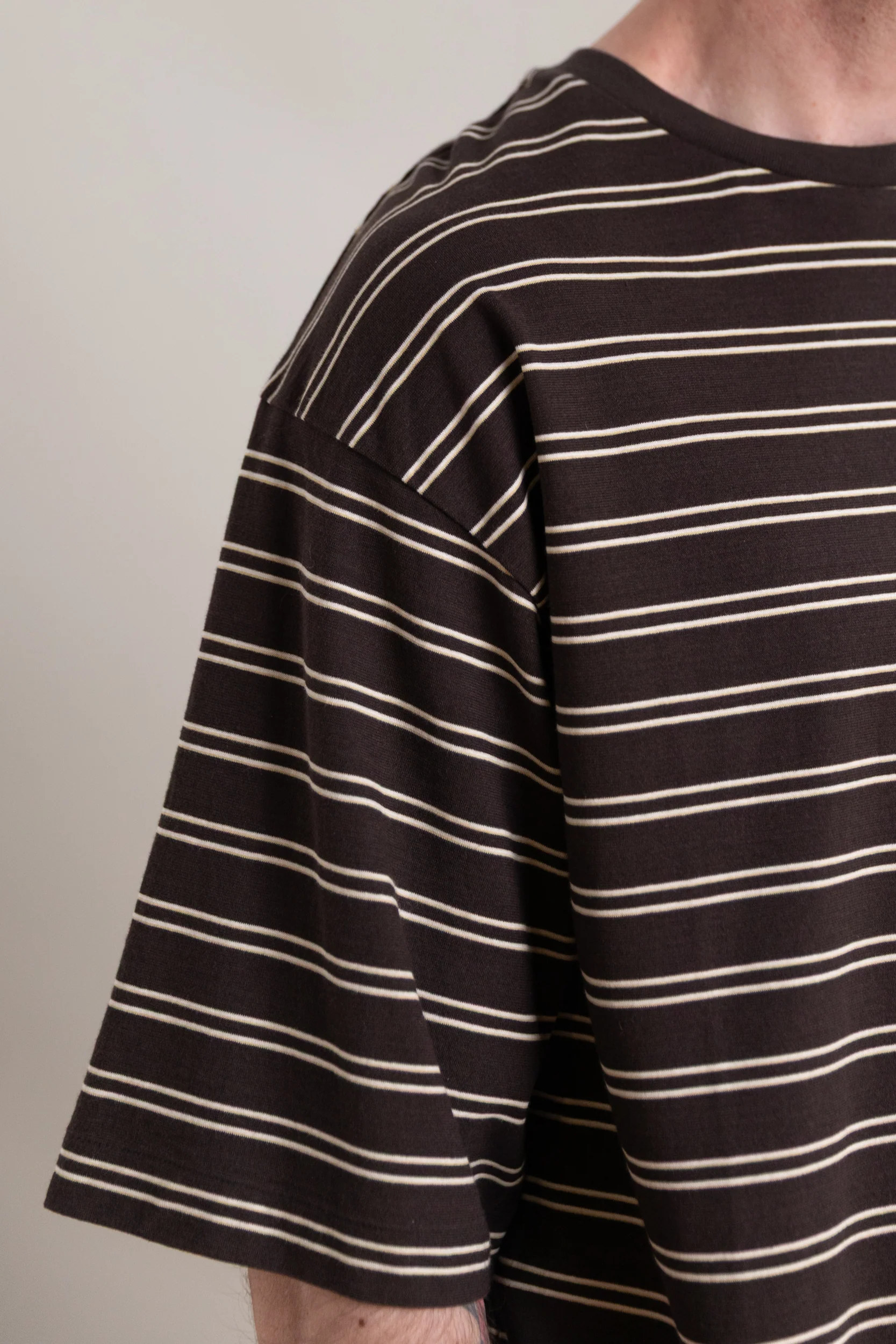 HALF SLEEVE TEE IN BROWN WIDE STRIPE HARD TWIST COTTON - Image 2