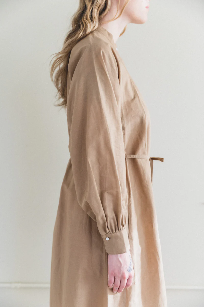 KADIKOY DRESS IN HONEY TAILOR LINEN - Image 9