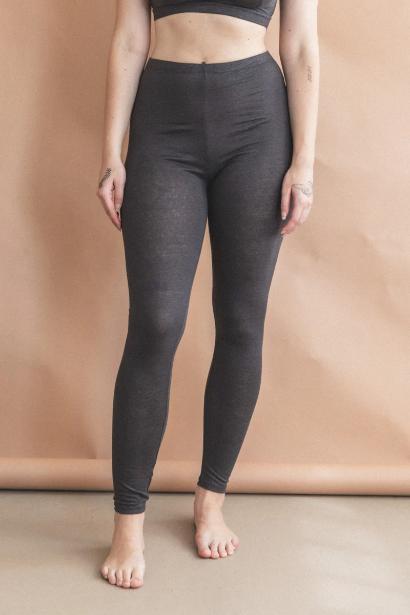 LEGGINGS IN ANTHRACITE - Image 3