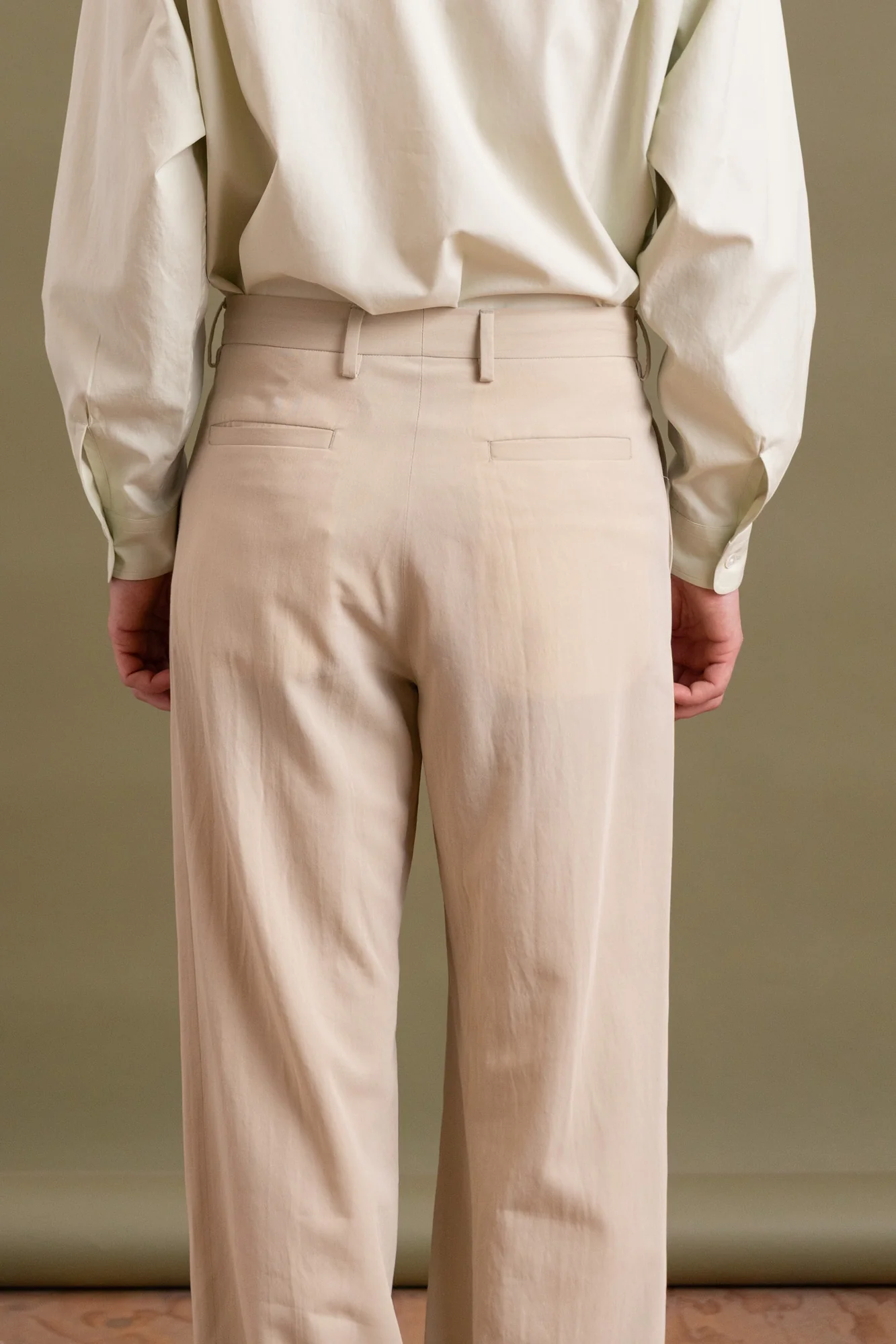 LIGHT COTTON WOOL VIYELLA SLACKS IN LIGHT KHAKI - Image 5
