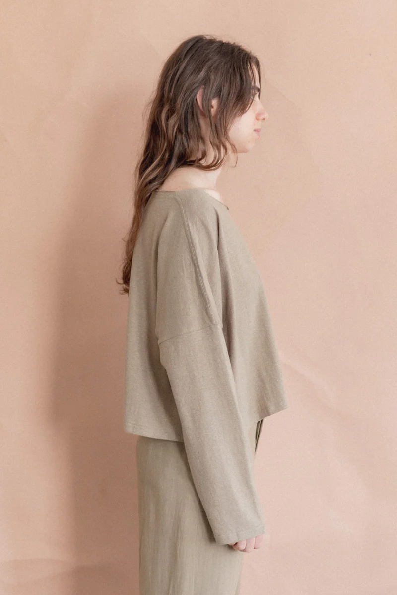 LONG SLEEVE BOX TOP IN DARK OLIVE - Image 7