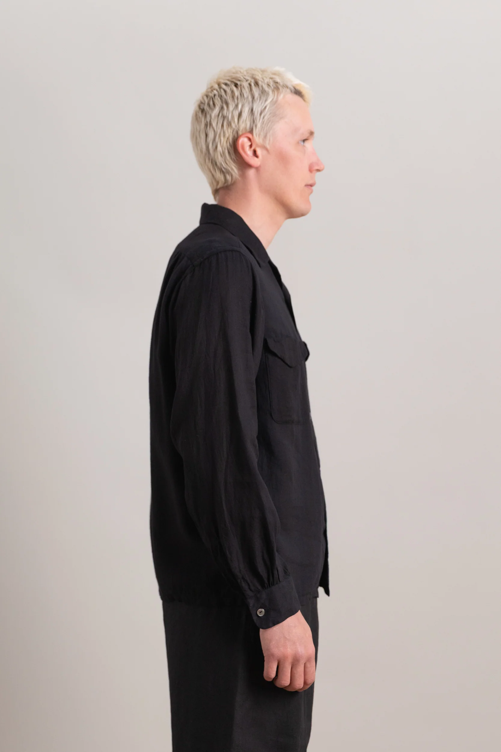 LOT 101 OPEN COLLAR SHIRT IN BLACK - Image 7