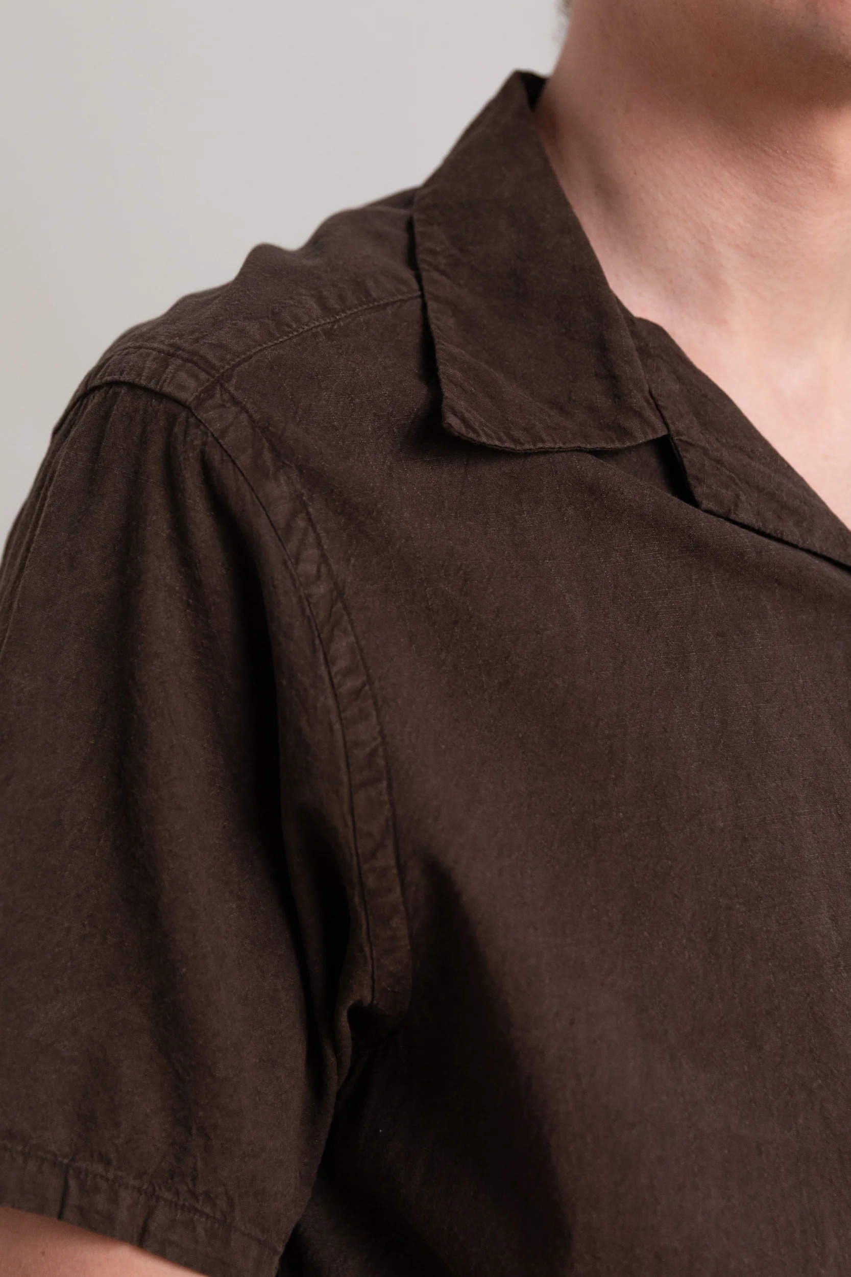 LOT 113 SHORT SLEEVE OPEN COLLAR SHIRT IN MUD DYED BROWN - Image 2