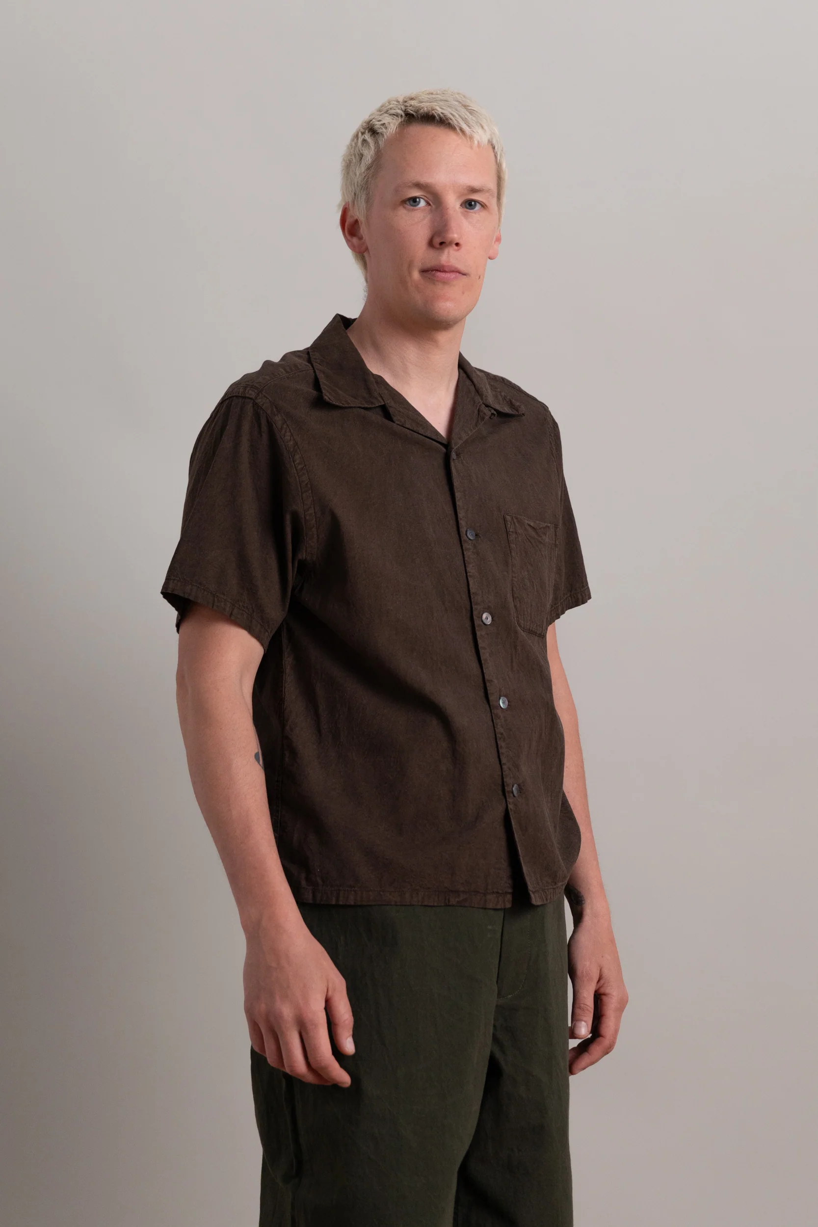 LOT 113 SHORT SLEEVE OPEN COLLAR SHIRT IN MUD DYED BROWN - Image 3