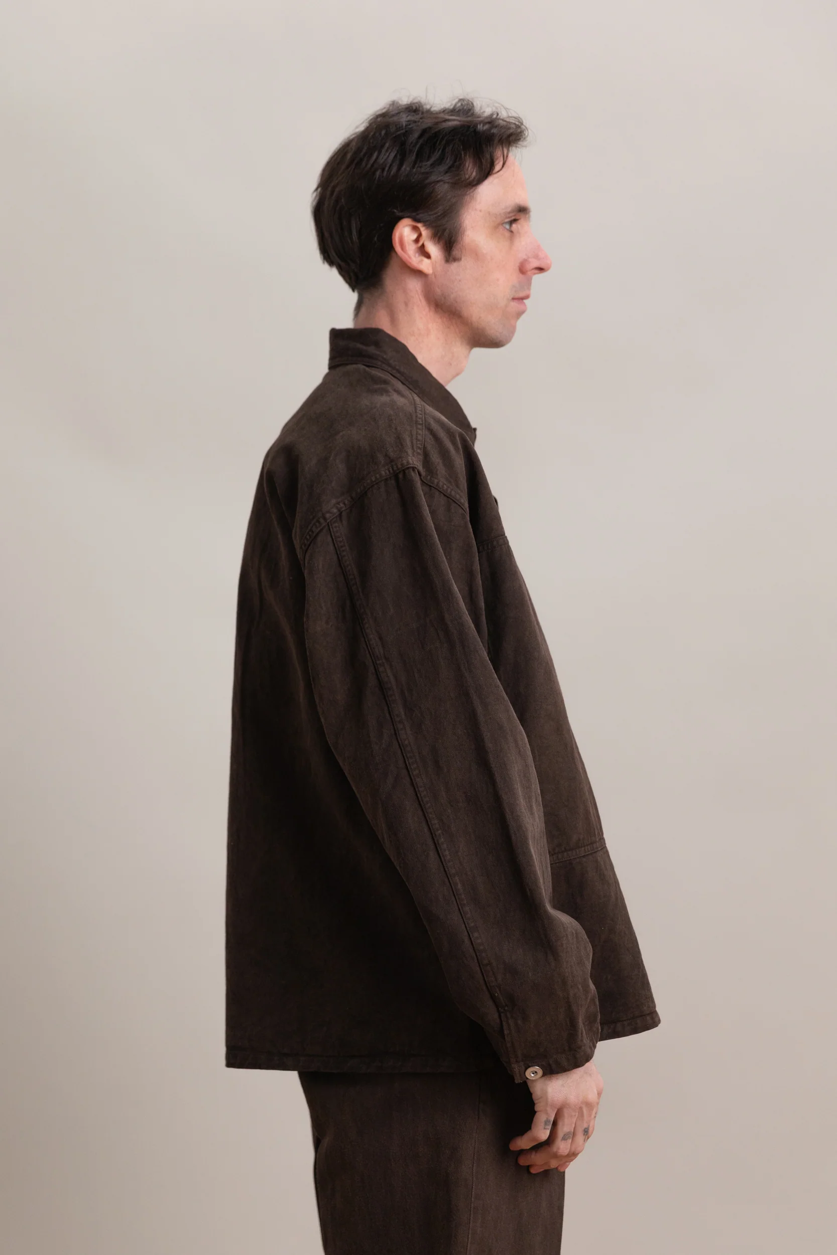 LOT 326 US ARMY M-35 PULLOVER IN MUD DYED BROWN - Image 4