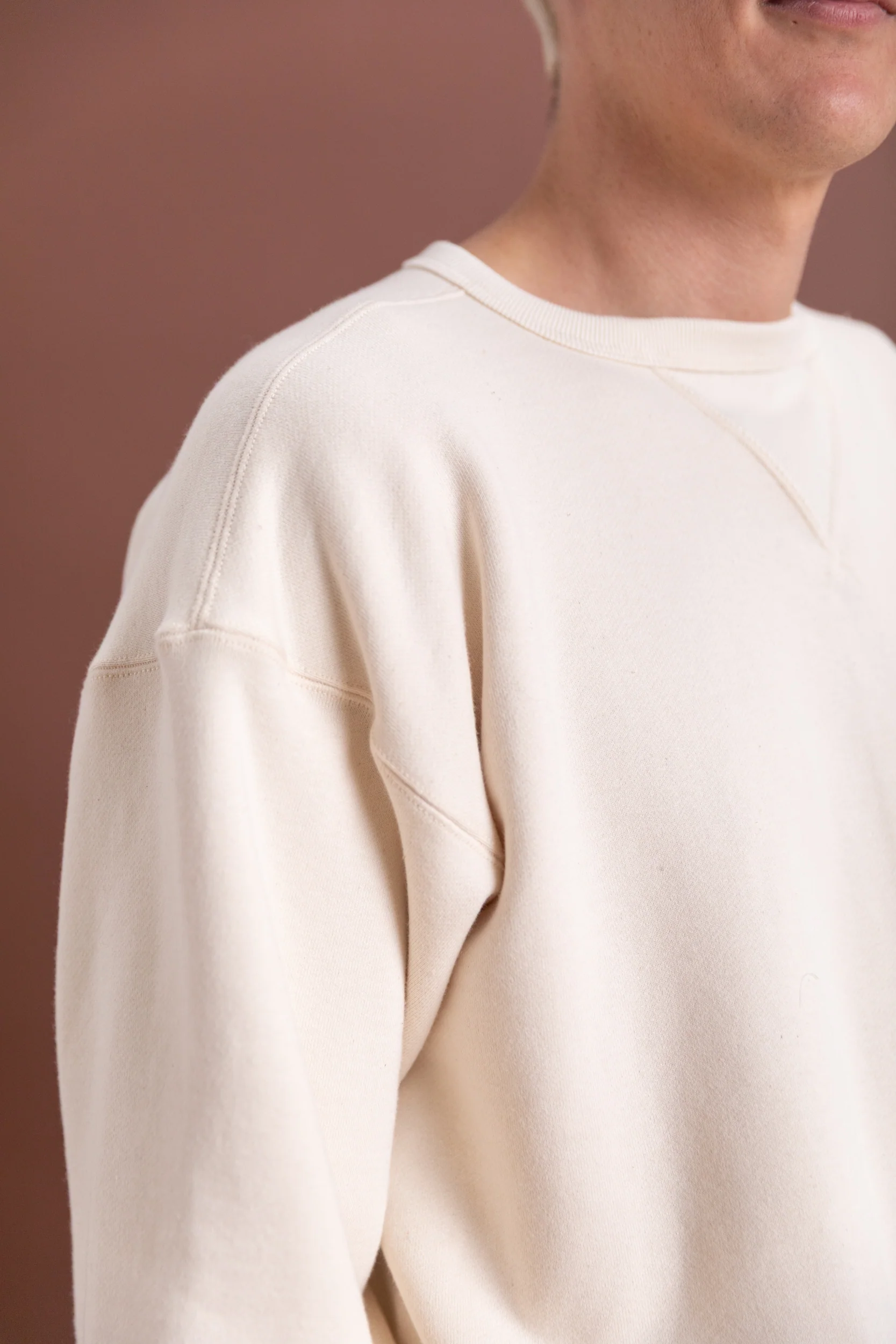 LOT 603 SWEATSHIRT IN IVORY - Image 6