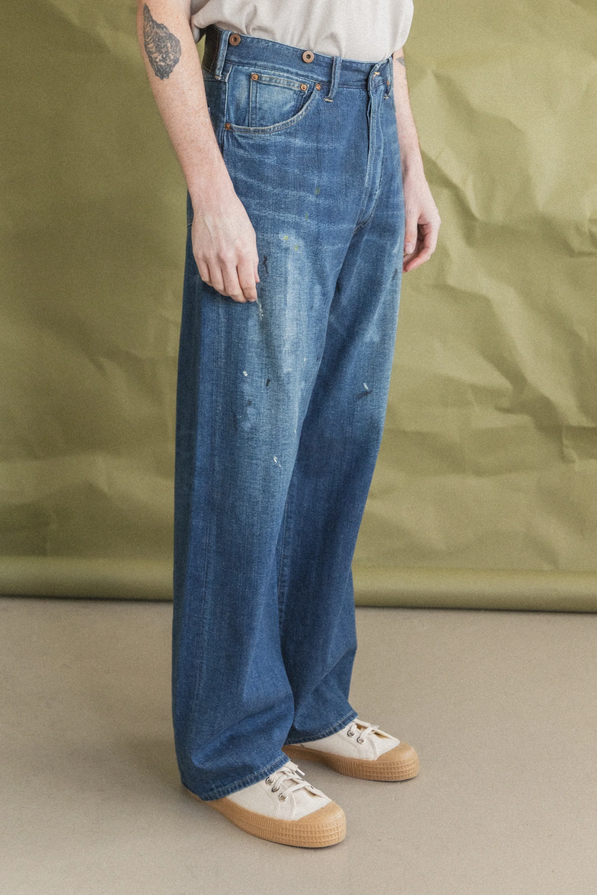 LOT 704 DENIM TROUSERS IN DAMAGED INDIGO PAINT - Image 8