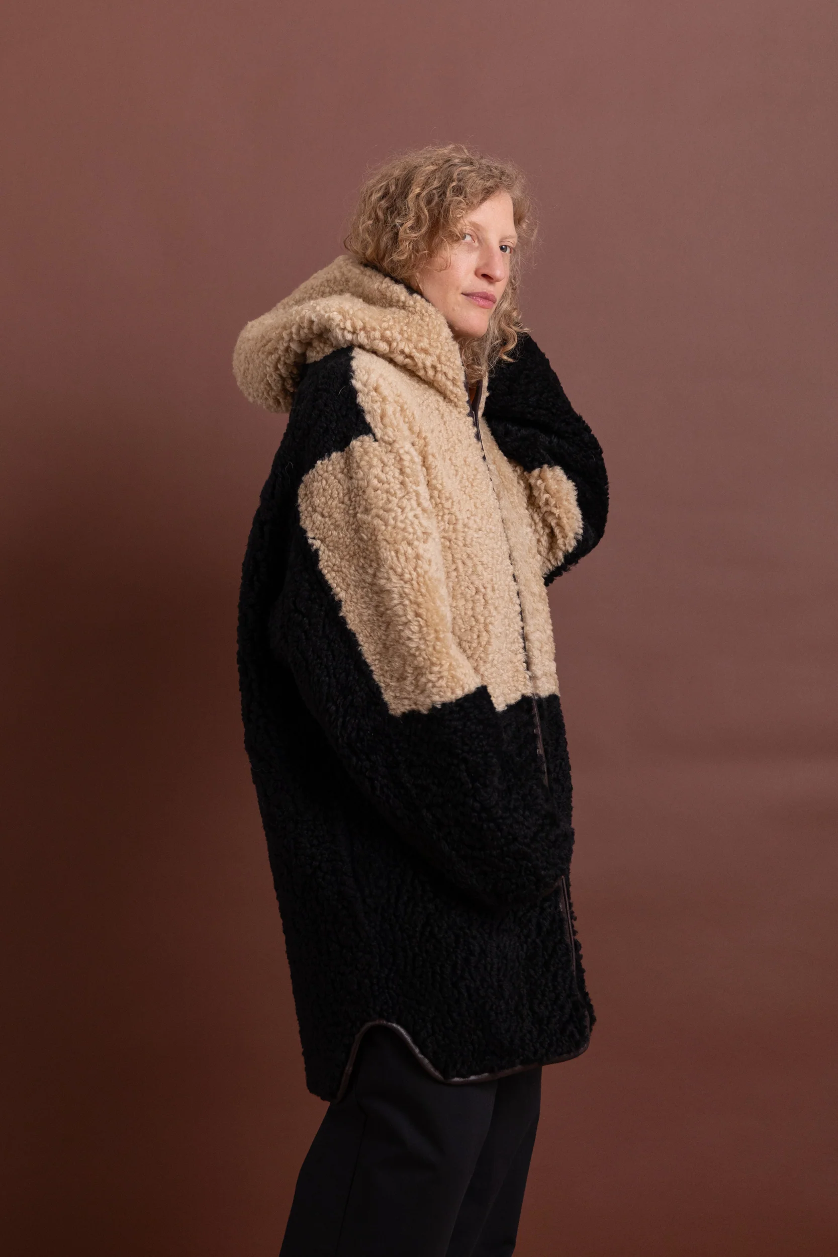 HOODED COAT - Image 3