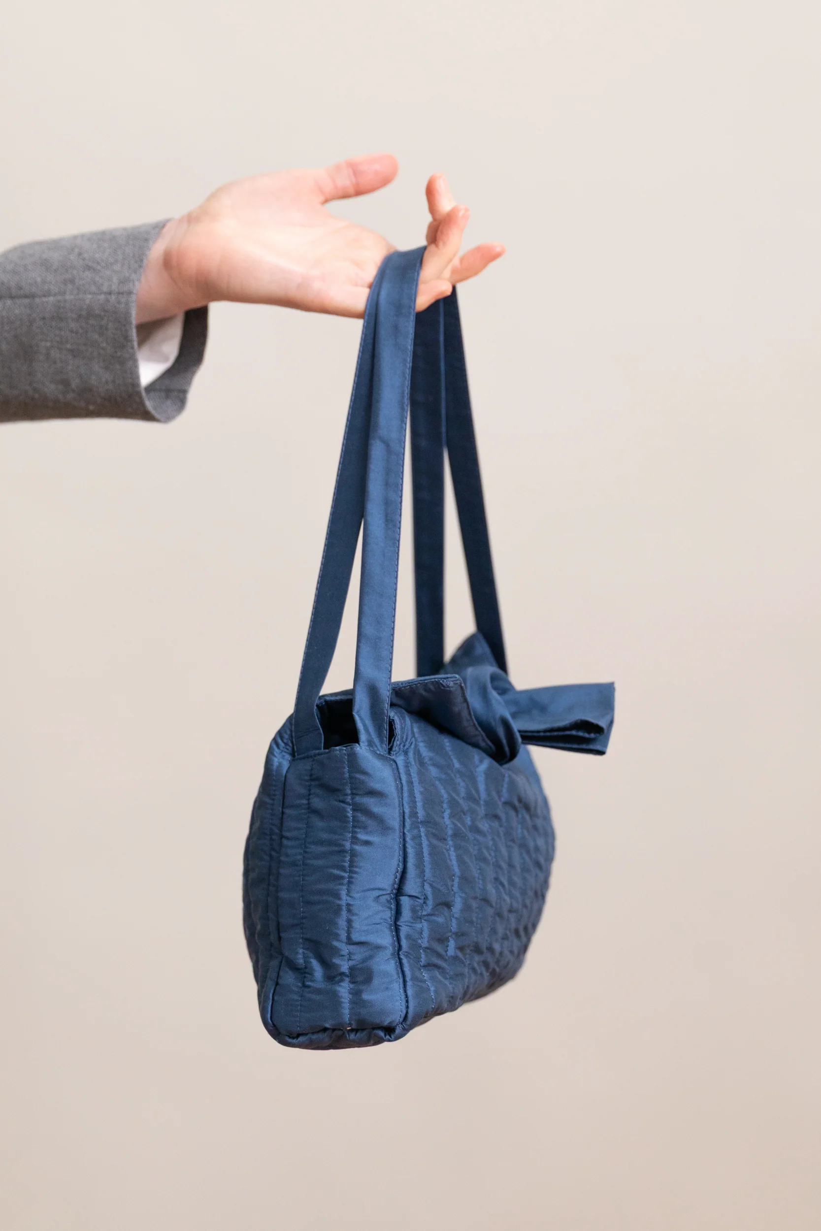 MINI CLUTCH BAG IN INSIGNIA SILK DUPION - Image 4