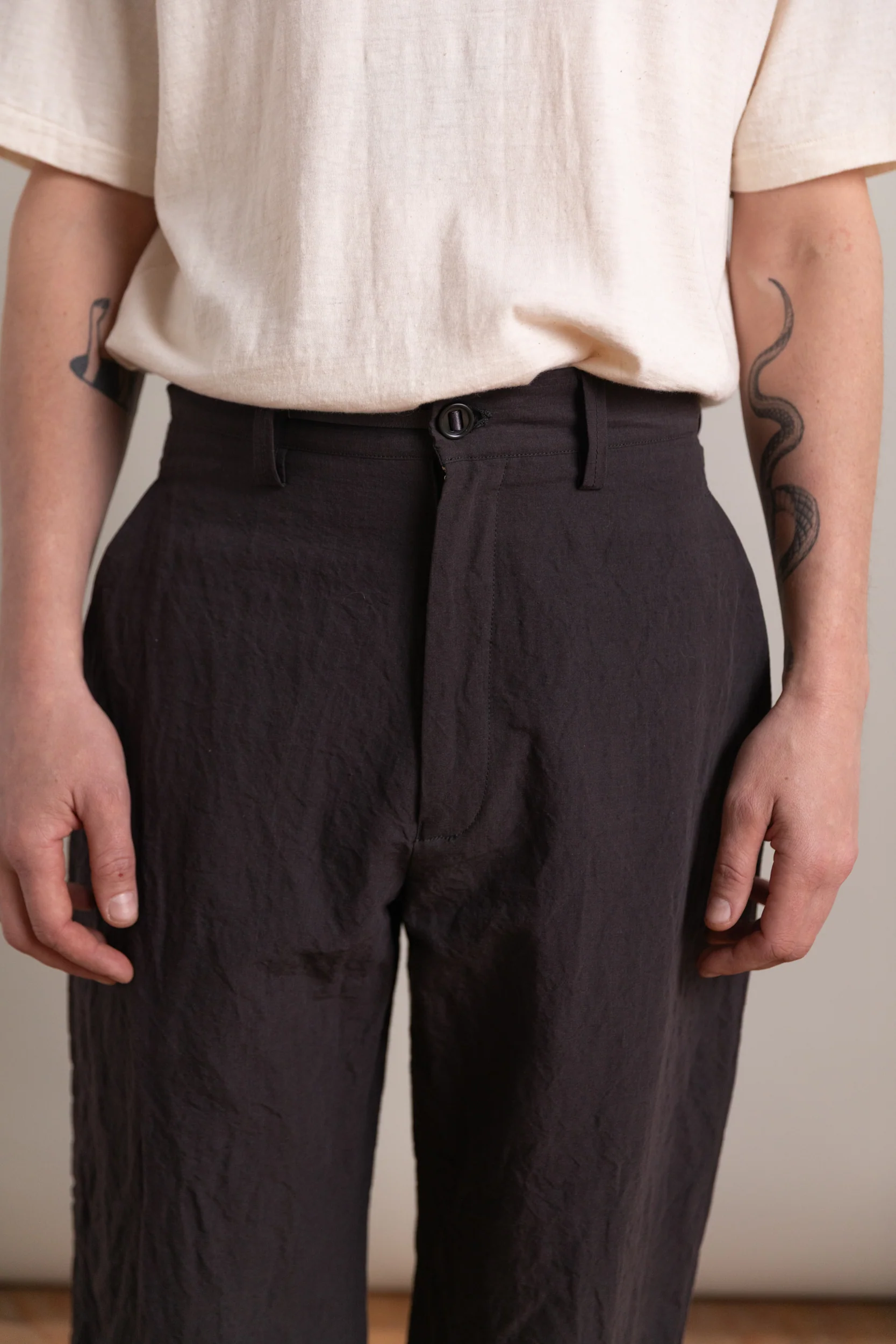 R0 P4 WIDE PANTS IN EARTH LINEN - Image 6