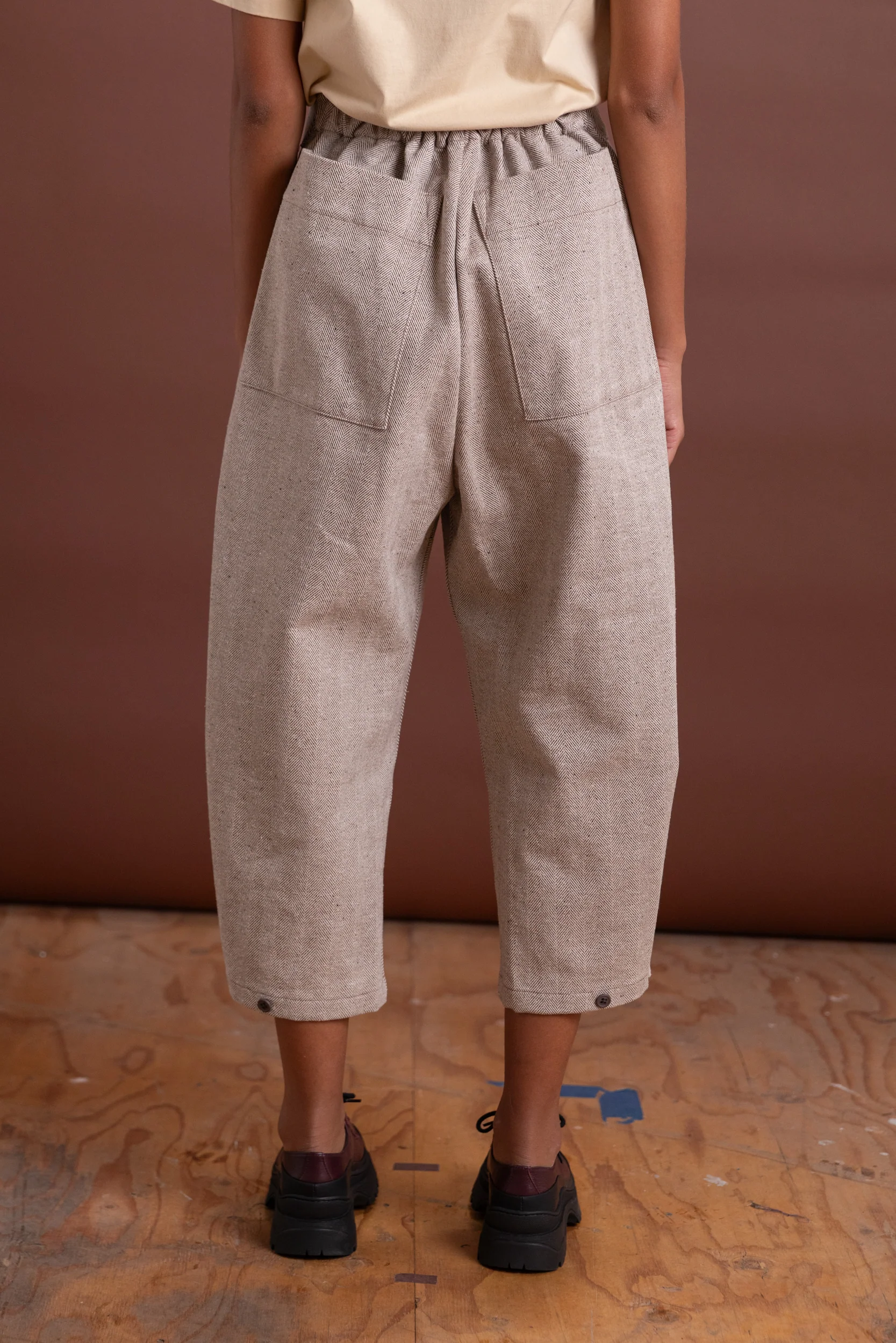 R19 P3 BUCKET PANTS IN GRAVEL HERRINGBONE - Image 7