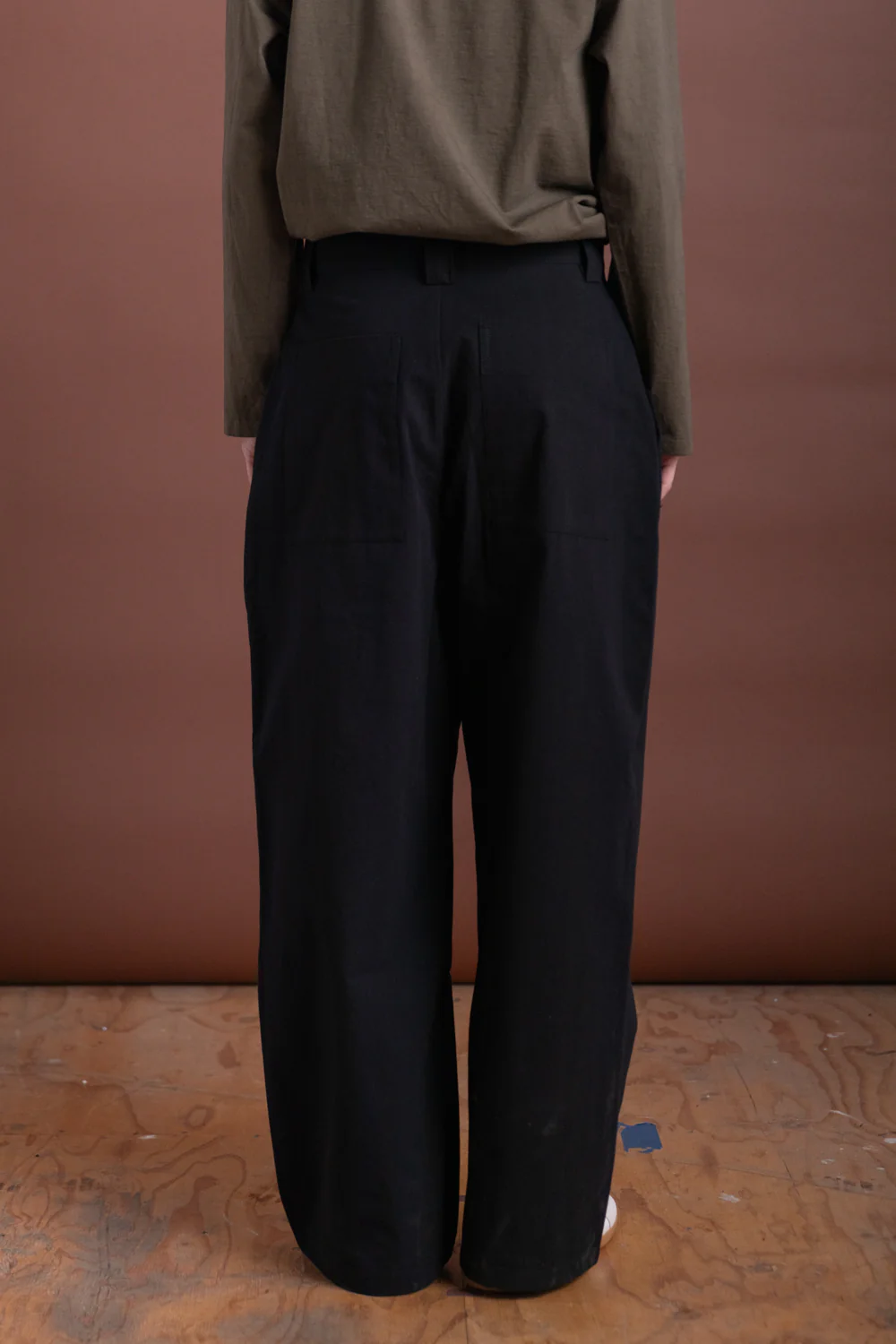 R19 P8 SAIL PANTS IN BLACK WASH - Image 5