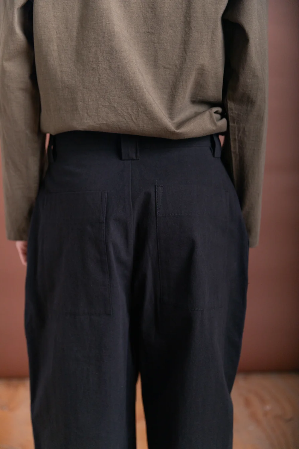 R19 P8 SAIL PANTS IN BLACK WASH - Image 7
