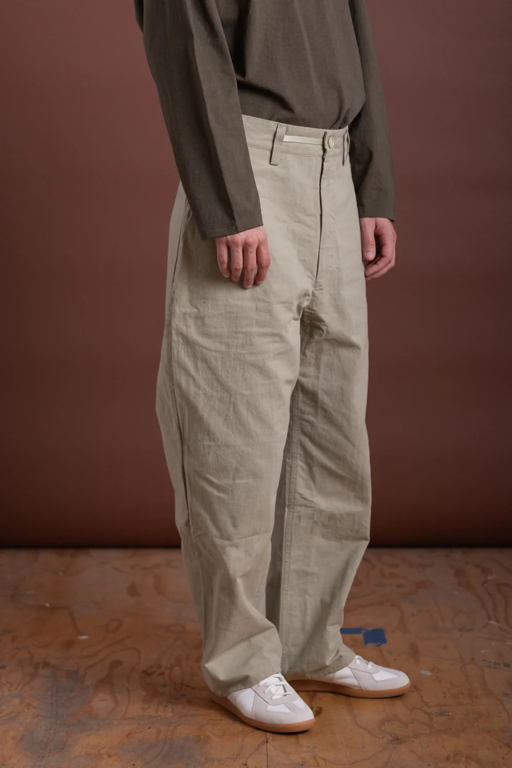 R19 P4 WIDE PANTS IN POA WAX - Image 3