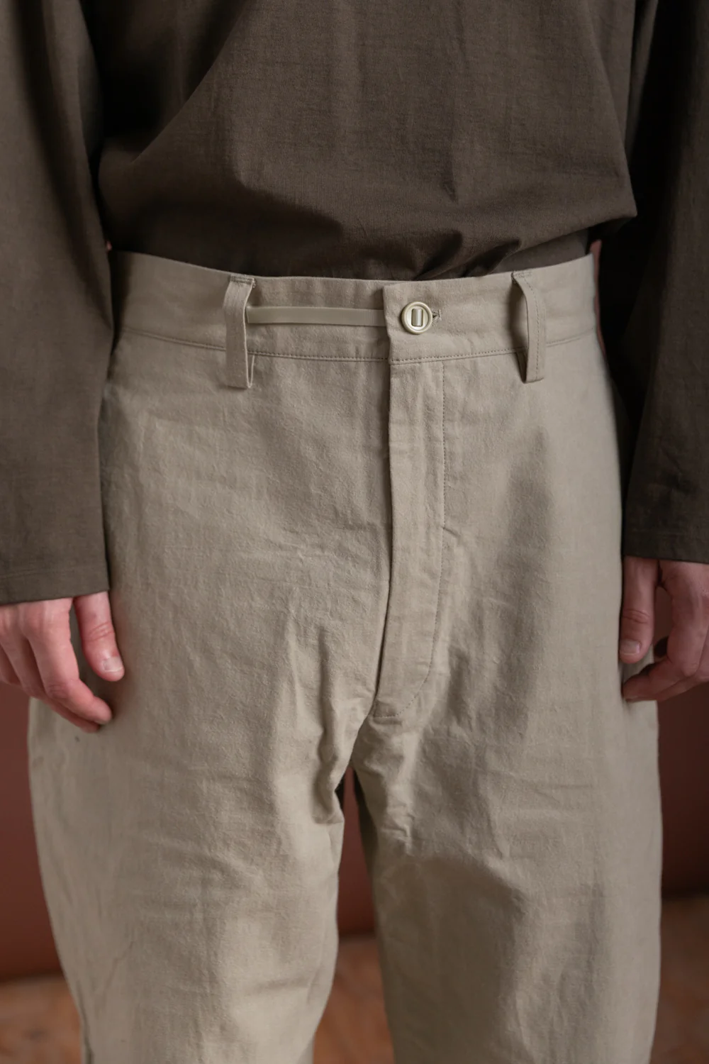 R19 P4 WIDE PANTS IN POA WAX - Image 7