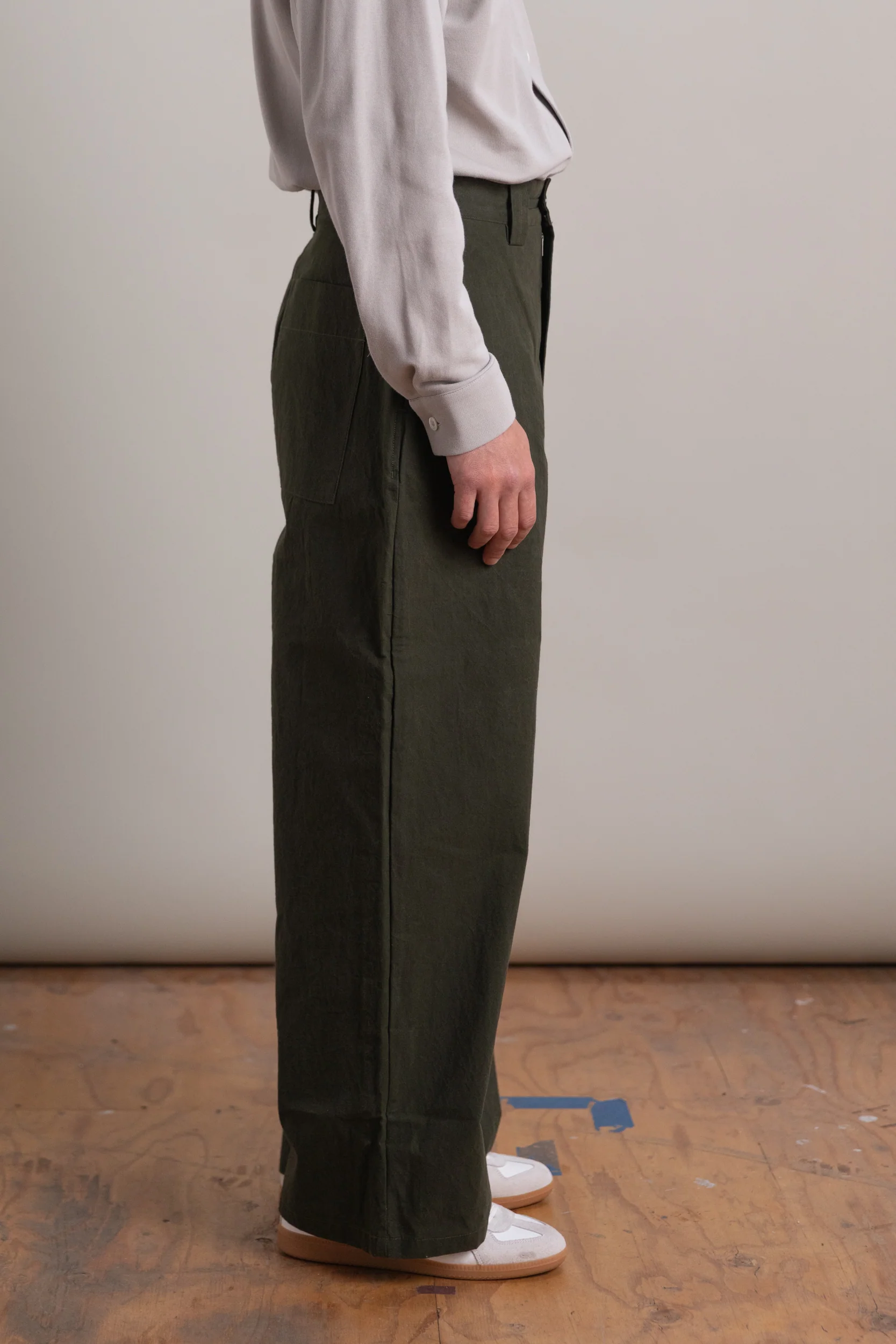 R20 P8 SAIL PANTS IN WOODLAND WAX - Image 4