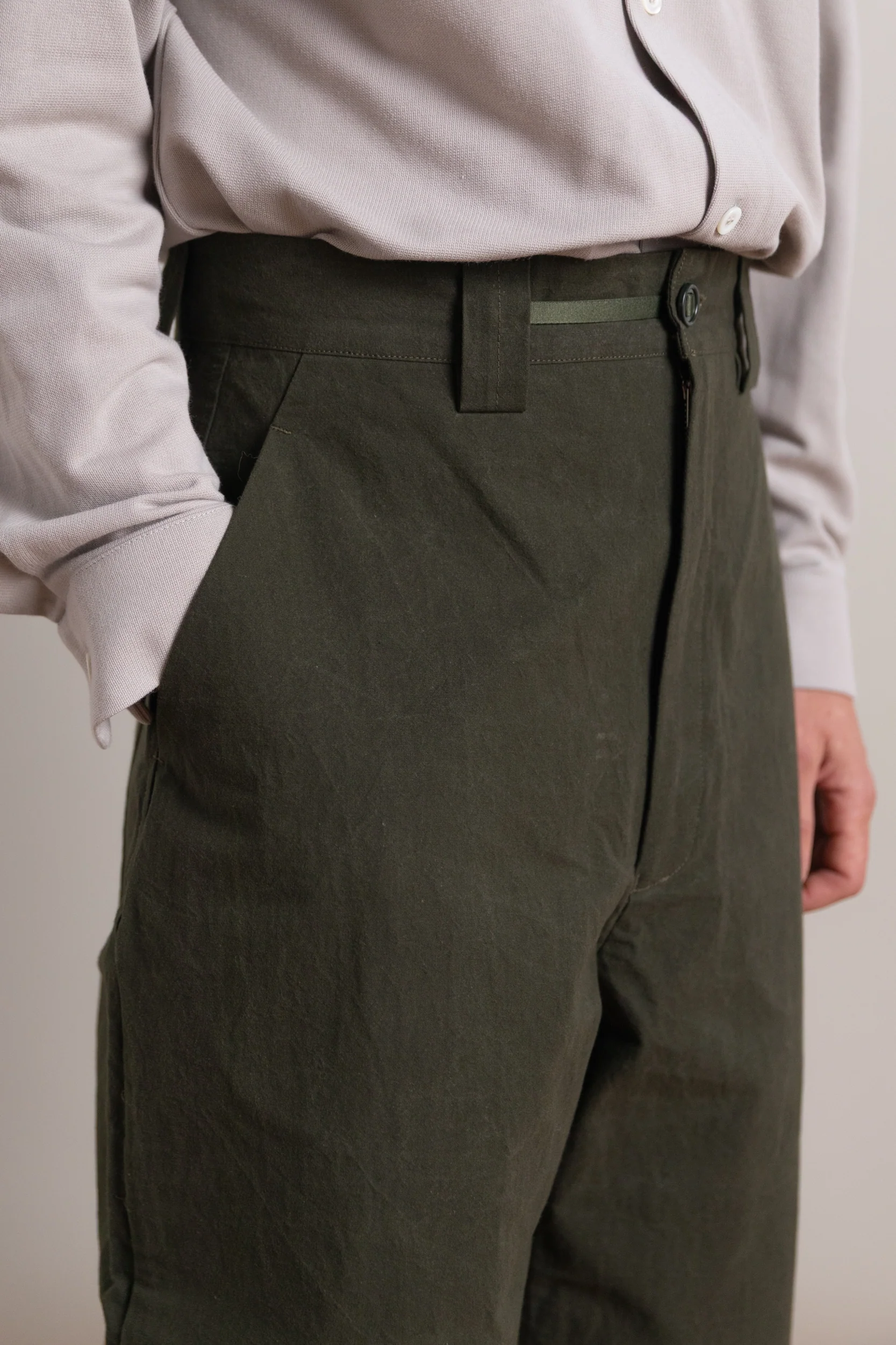 R20 P8 SAIL PANTS IN WOODLAND WAX - Image 8