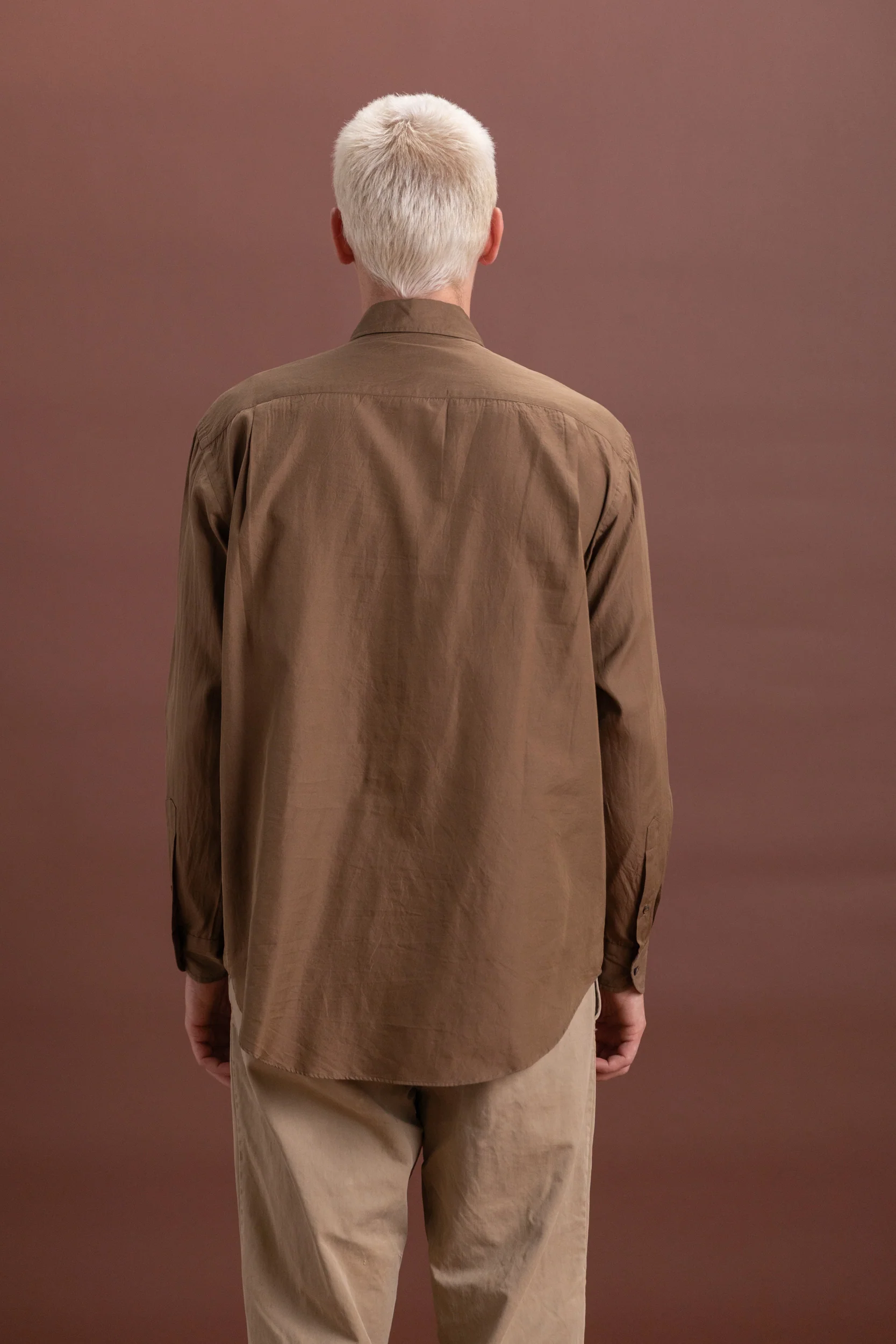 REGULAR COLLARED SHIRT IN BROWN LIGHT SILK COTTON - Image 8