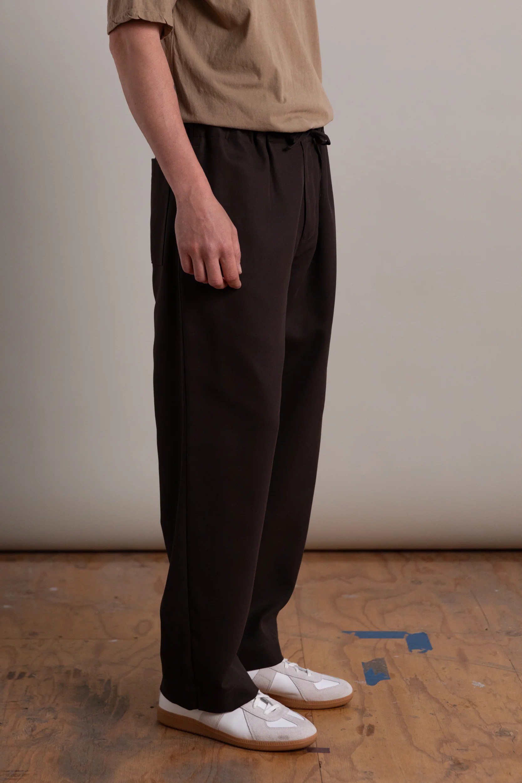 REPOS PANT IN BROWN DOUBLE CLOTH - Image 4